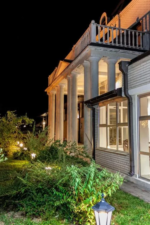 Property building in Vila Lux Milikic