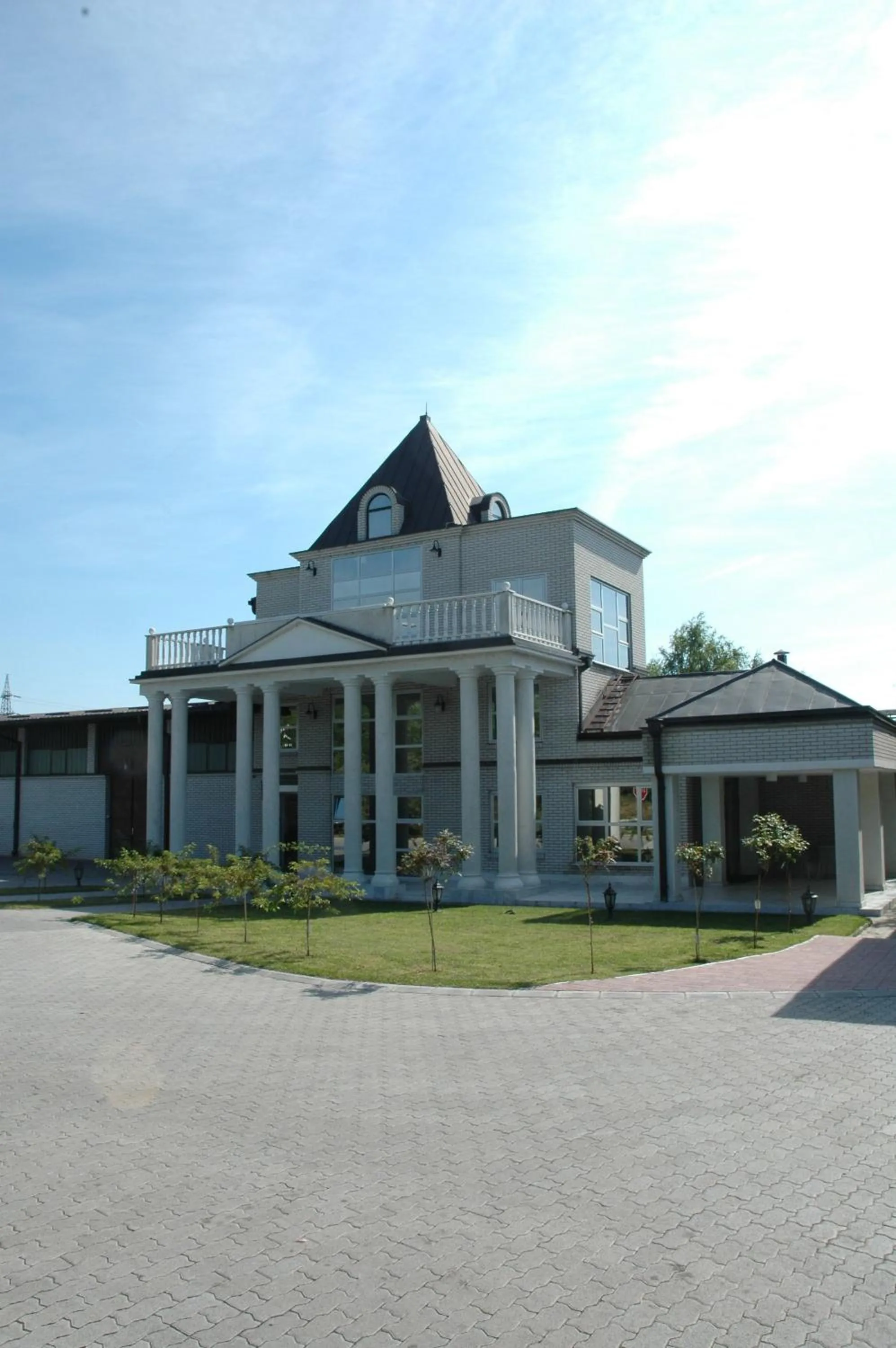 Vila Lux Milikic