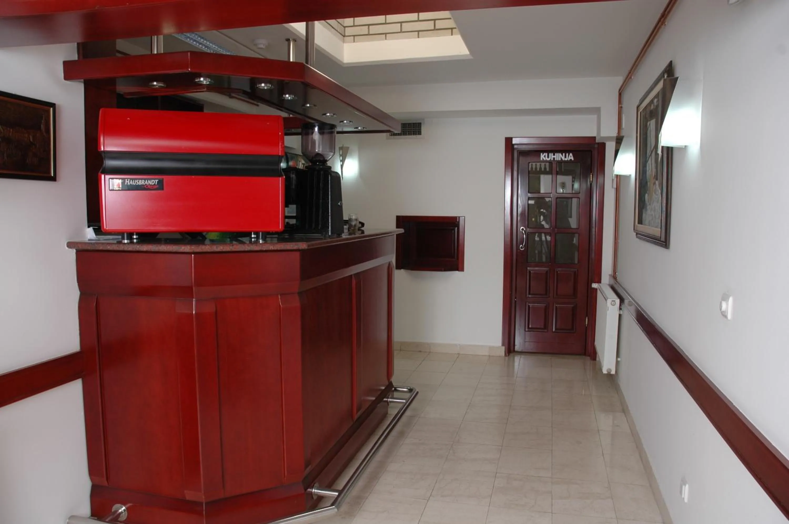 Vila Lux Milikic