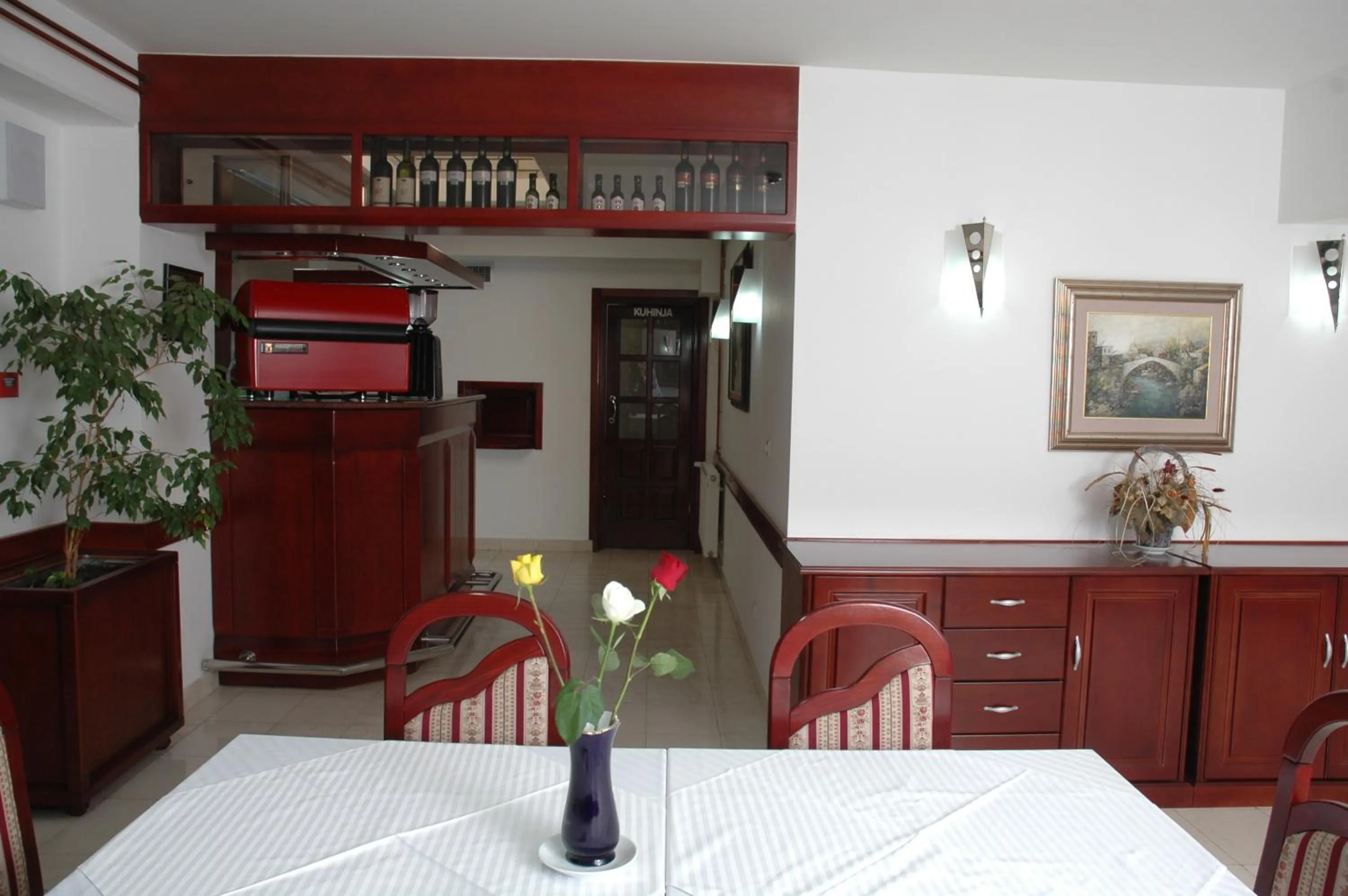 Vila Lux Milikic
