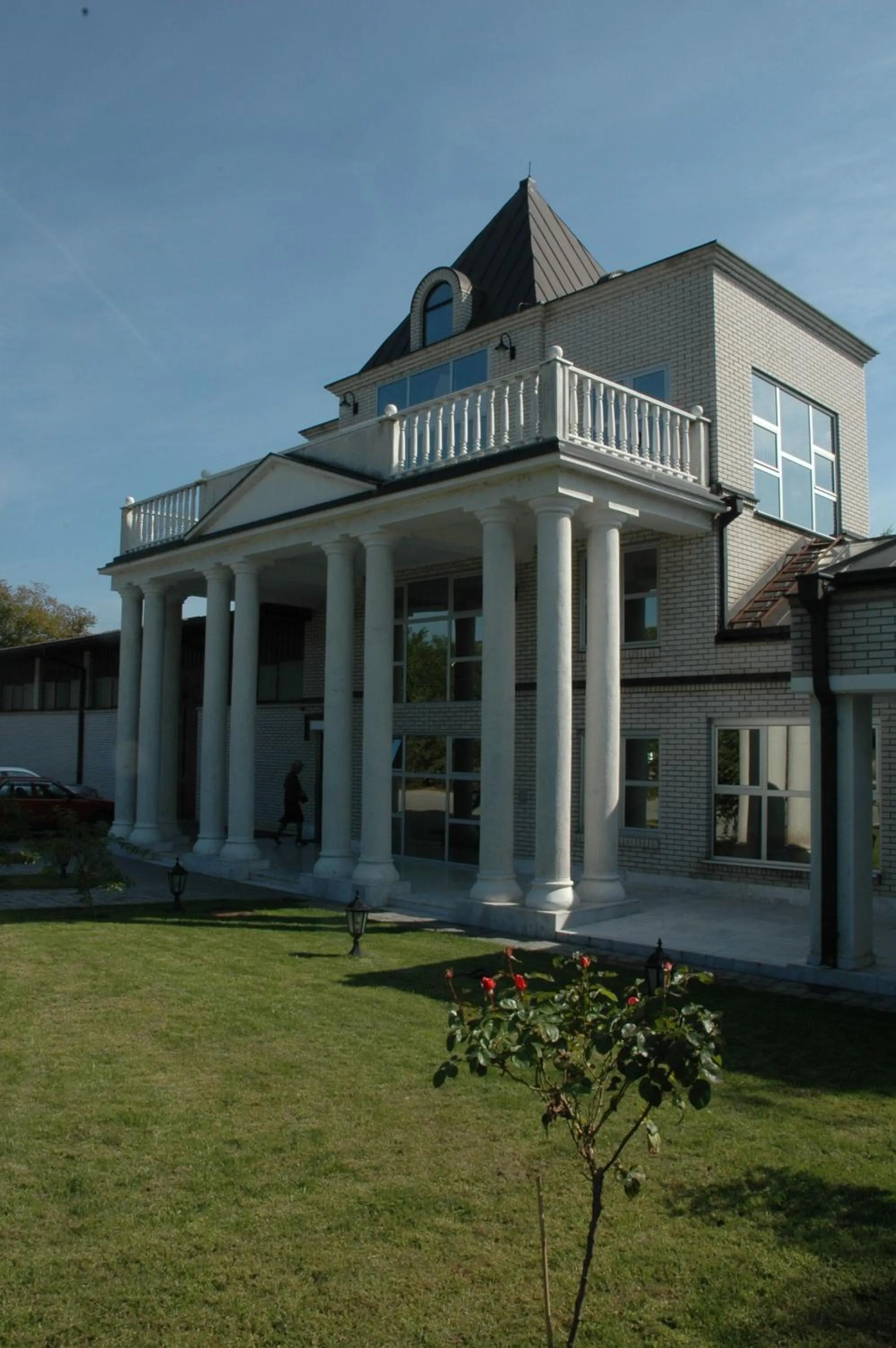 Vila Lux Milikic