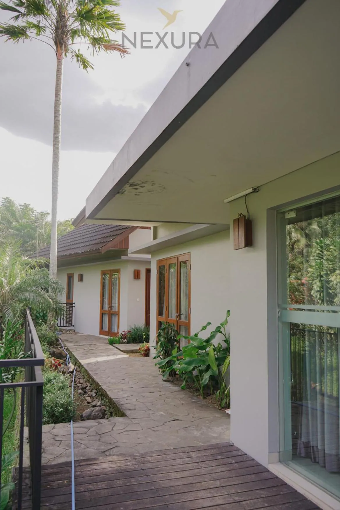 Jambu Klutuk Resort