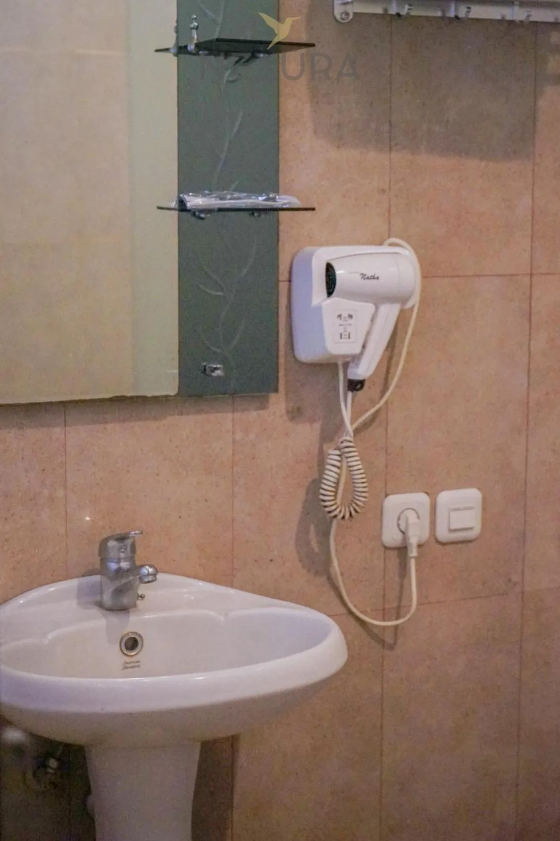 Jambu Klutuk Resort