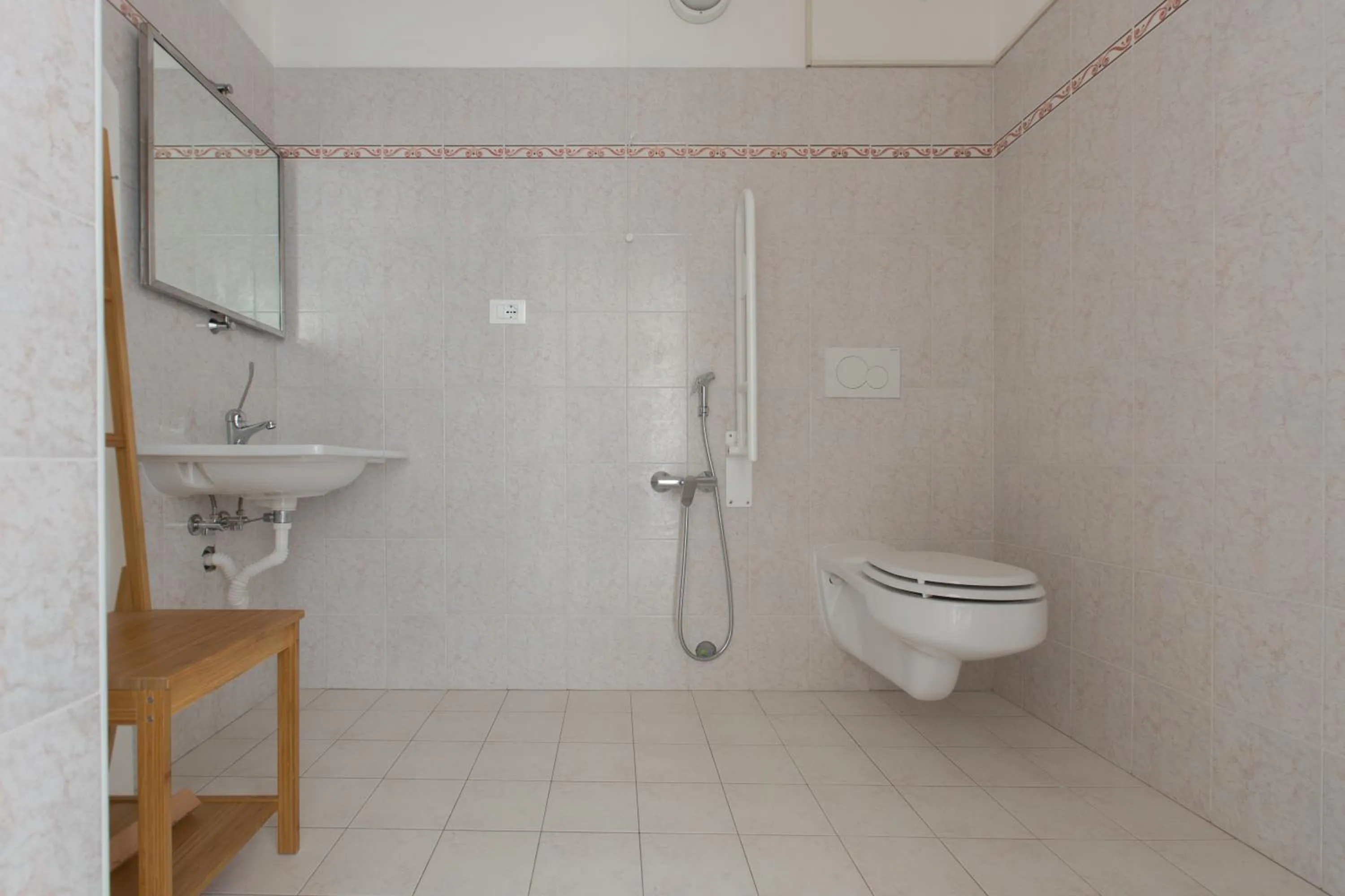 Double Room - Disability Access in Affittacamere Le Giare
