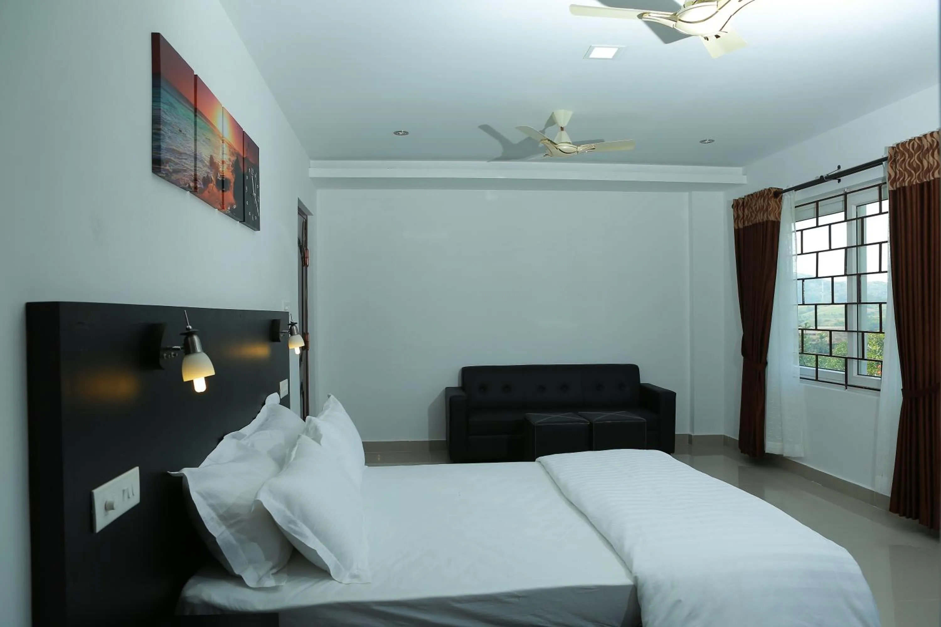 Bedroom, Bed in Chillax Vagamon