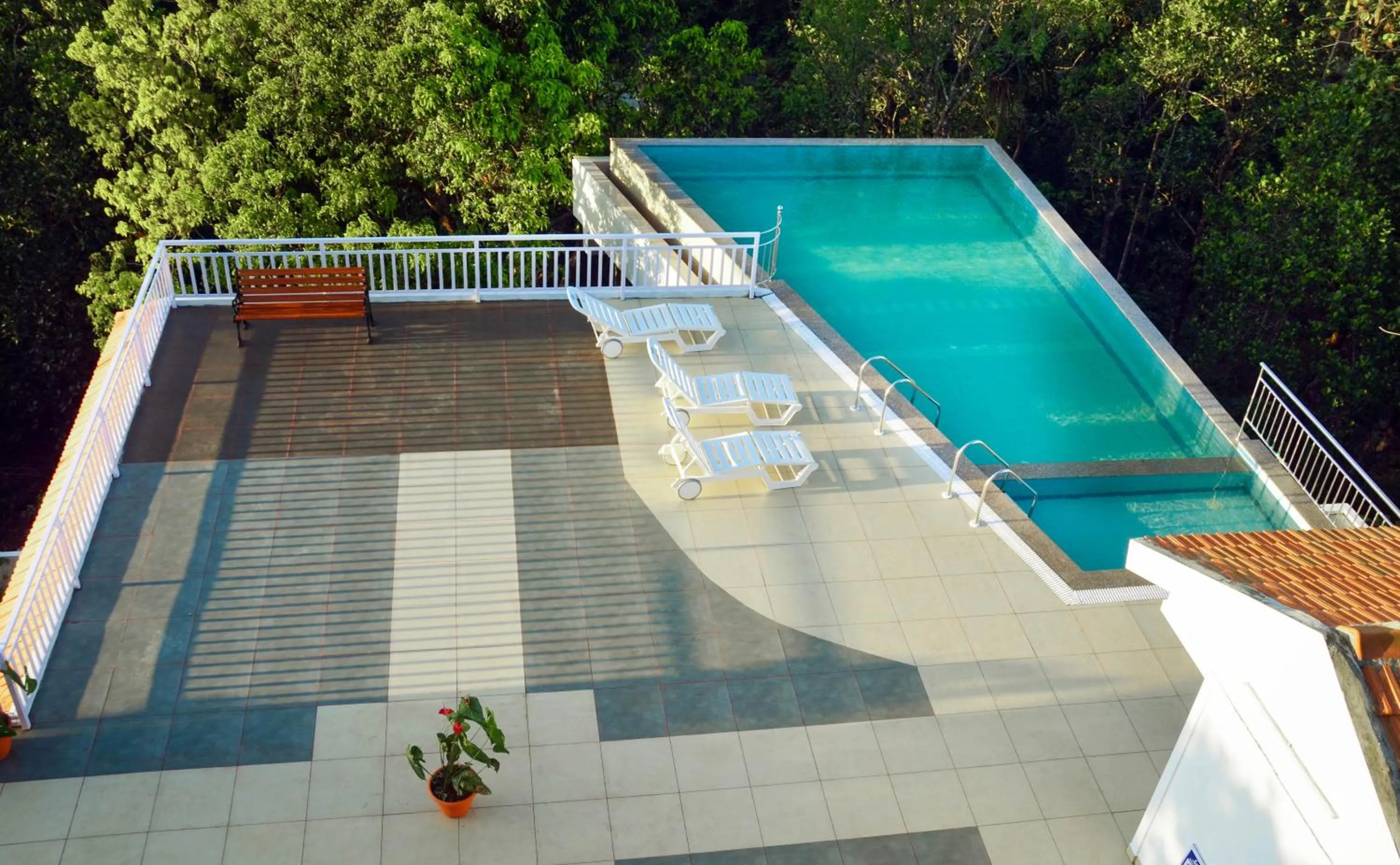 Pool view in Chillax Vagamon