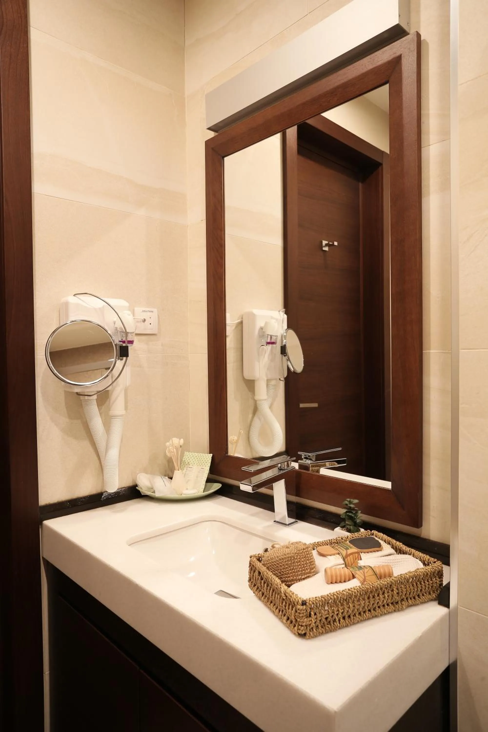 Shower in Belgreat Premium Suites
