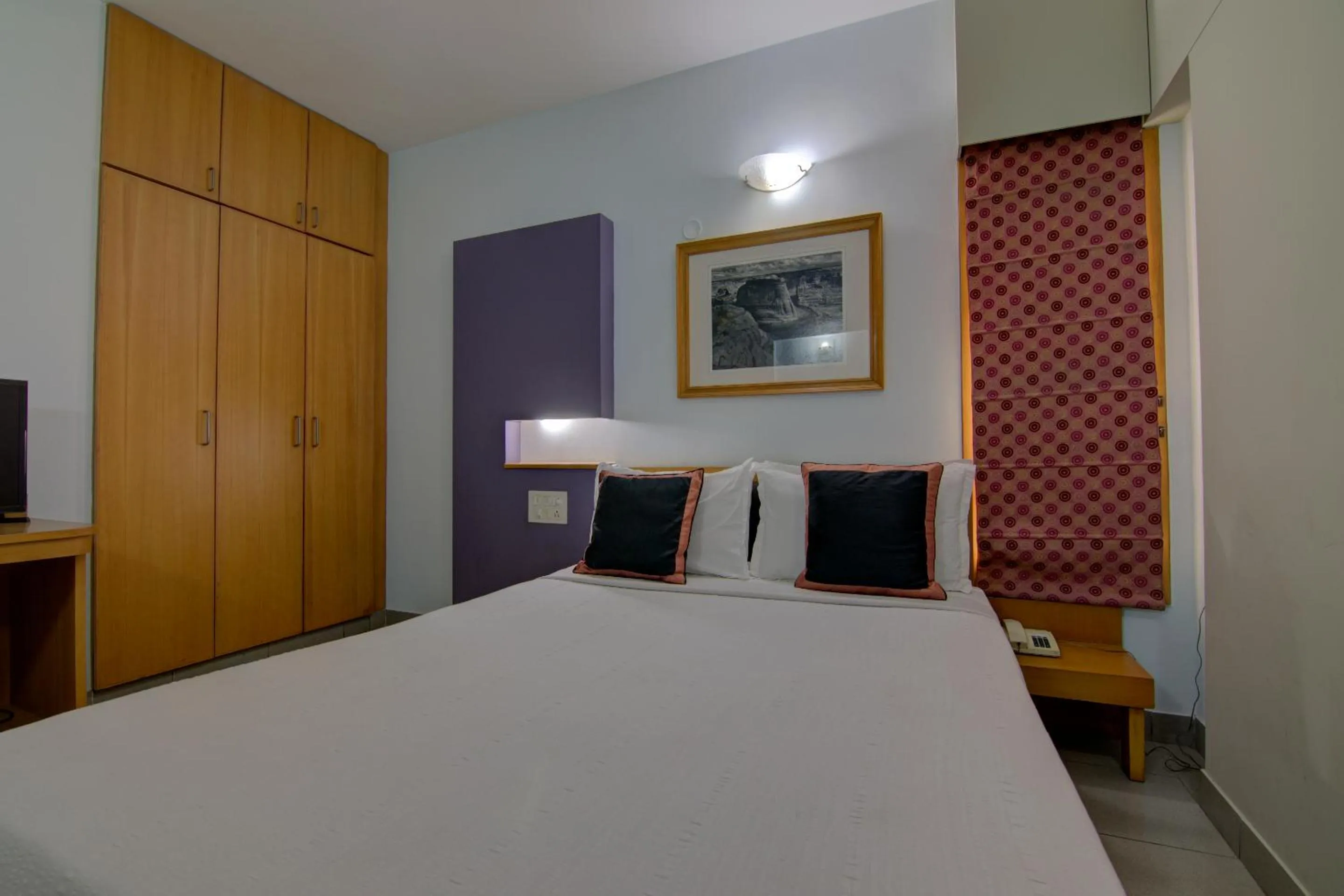 Bed in Tristar Serviced Apartments