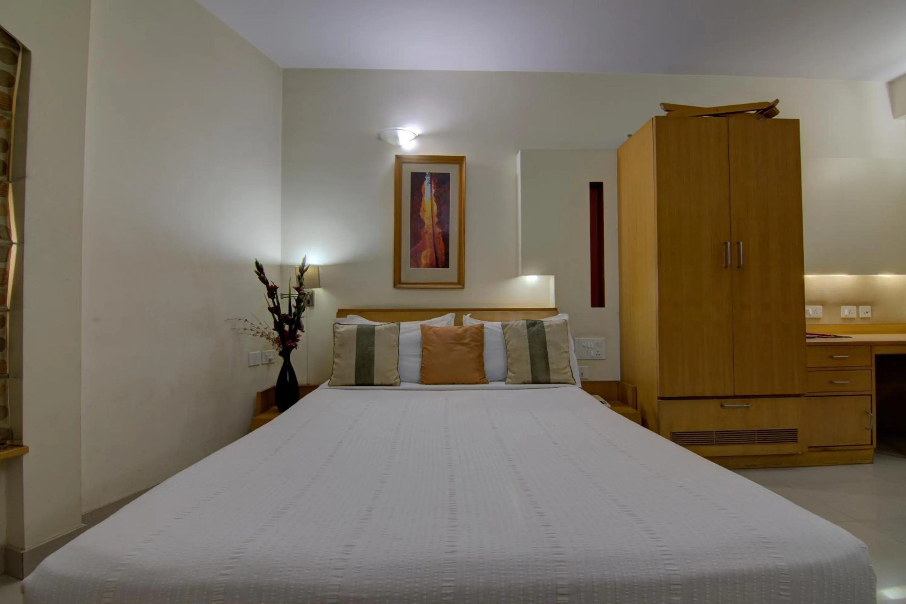 Bed in Tristar Serviced Apartments