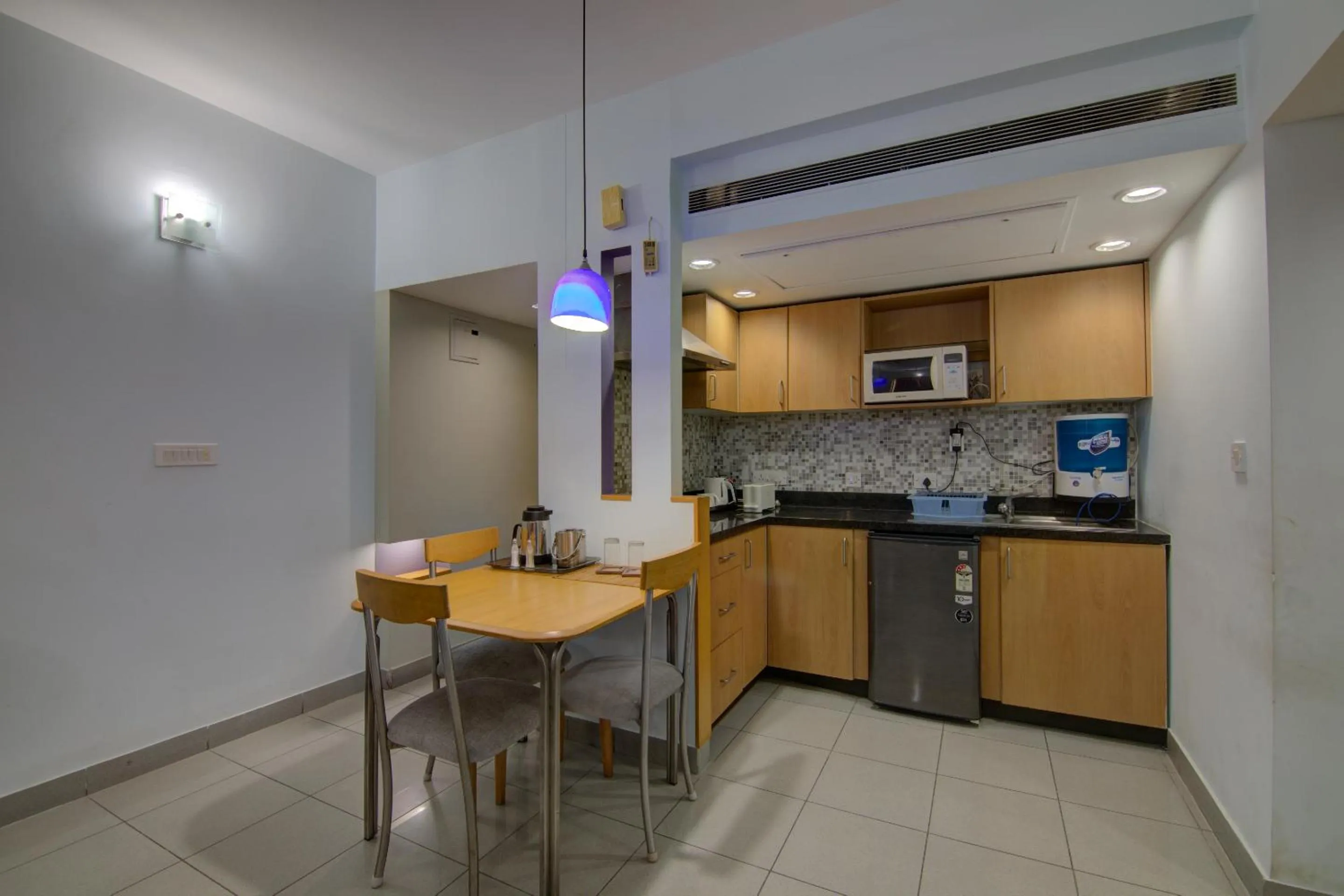 Kitchen or kitchenette in Tristar Serviced Apartments