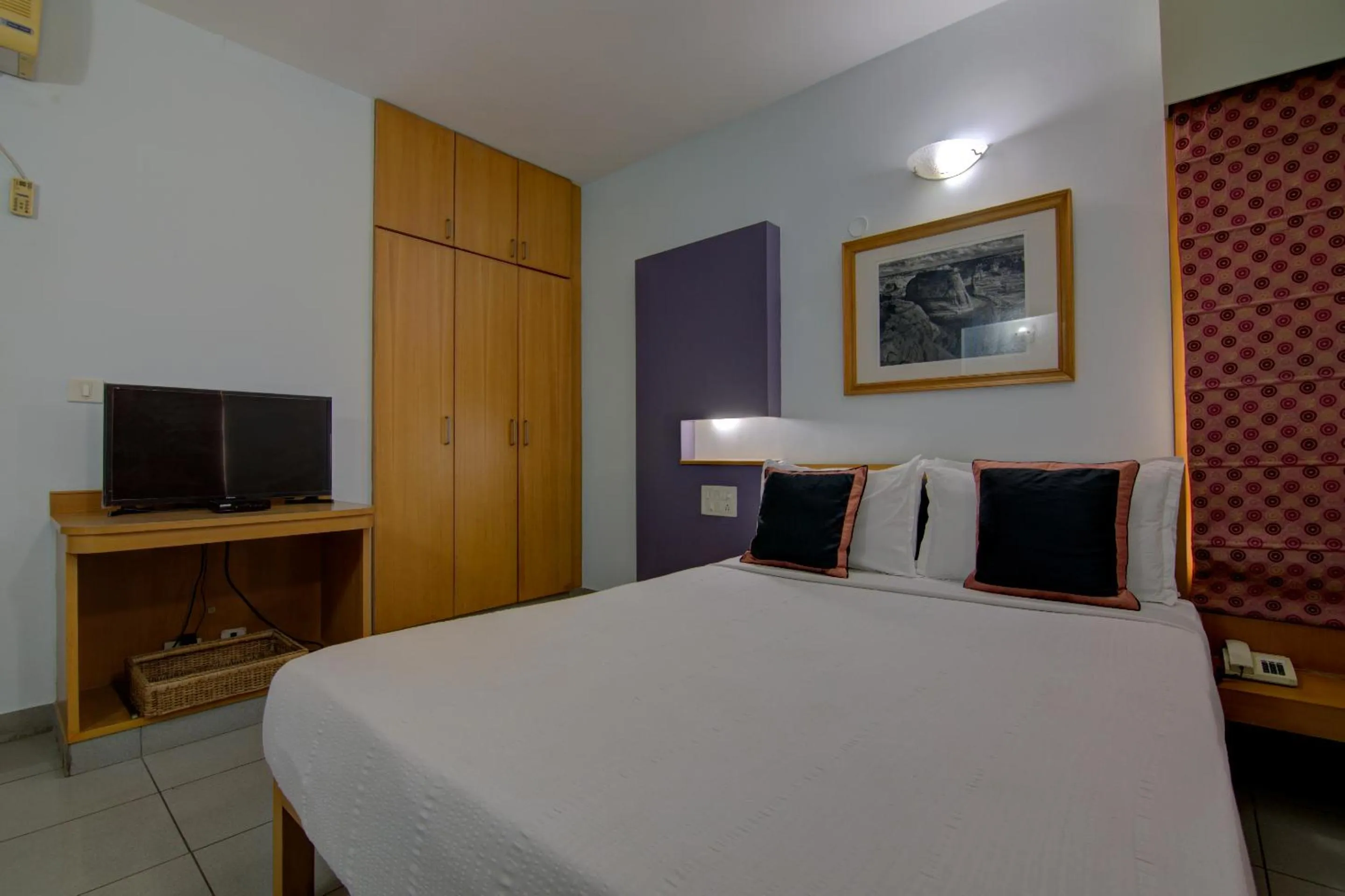 Bed in Tristar Serviced Apartments