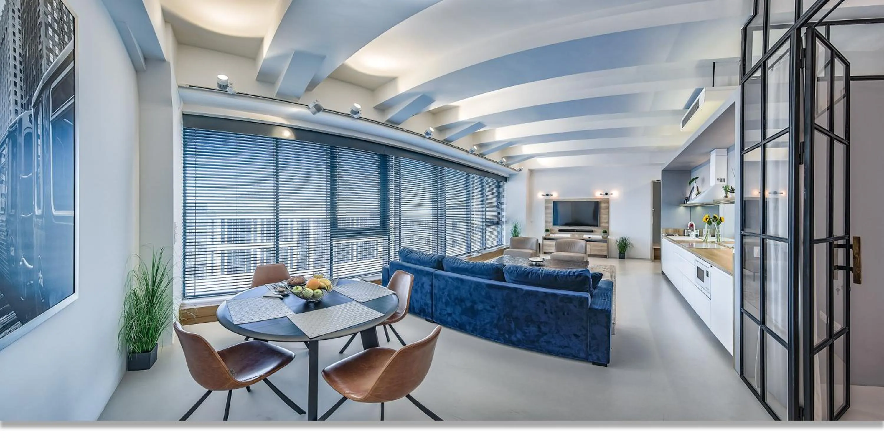 Living room in LOFT Astoria Suites by Vagabond