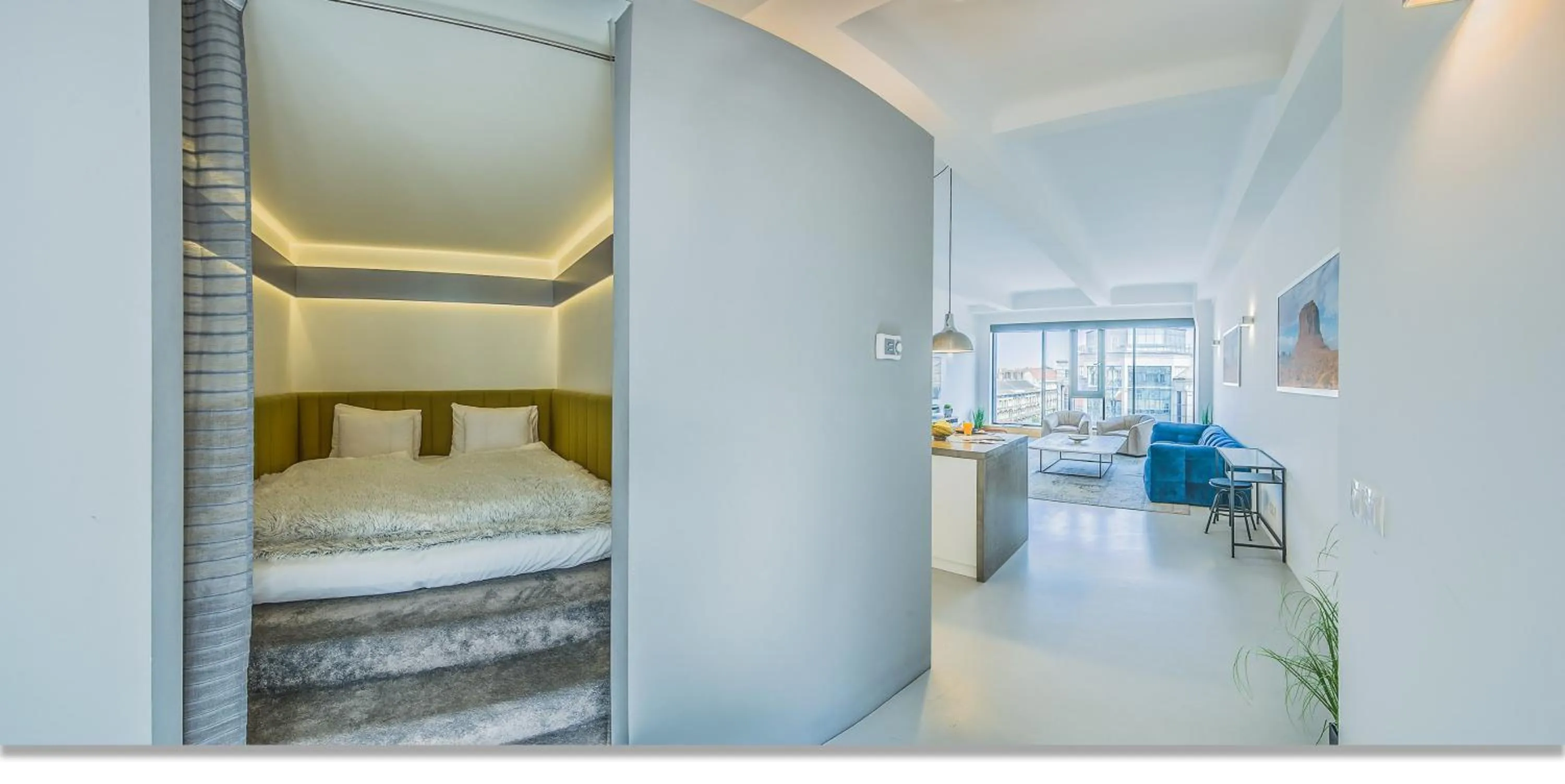 Bedroom in LOFT Astoria Suites by Vagabond