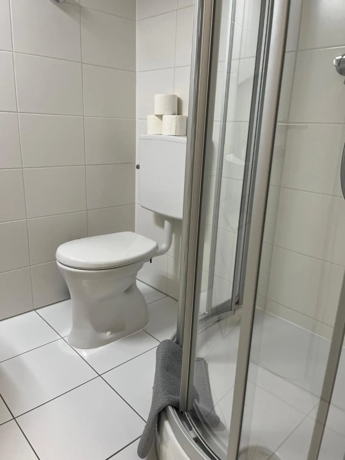 Toilet in Studios Harrachgass4