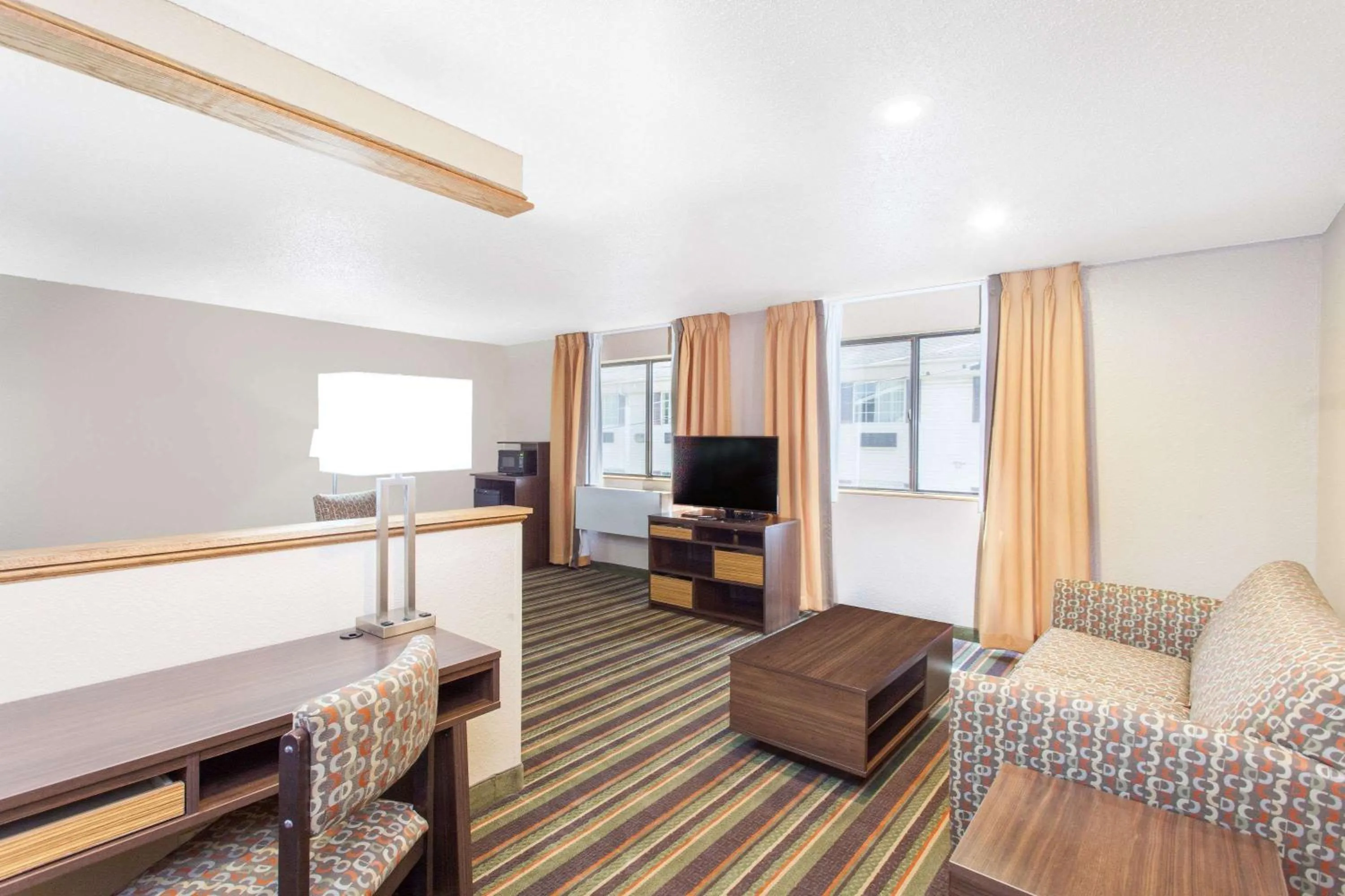 Photo of the whole room in Super 8 by Wyndham Norton VA