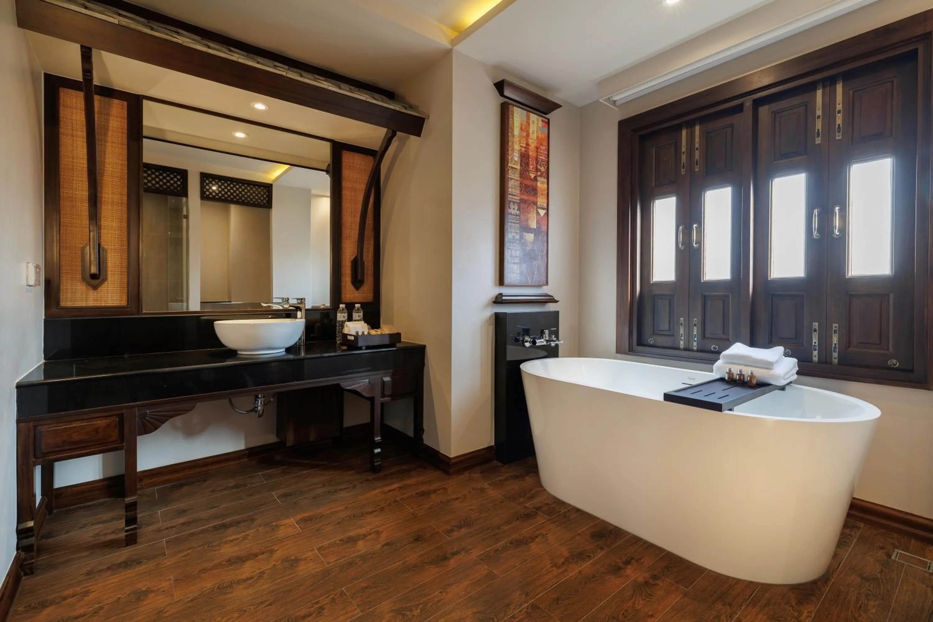 Bathroom in Akira Thaphae Hotel