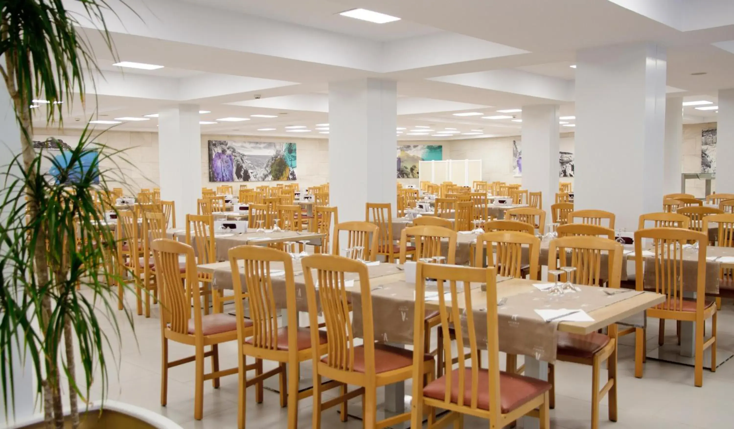 Restaurant/places to eat in ALEGRIA Fenals Mar Restaurant/places to eat in ALEGRIA Fenals Mar