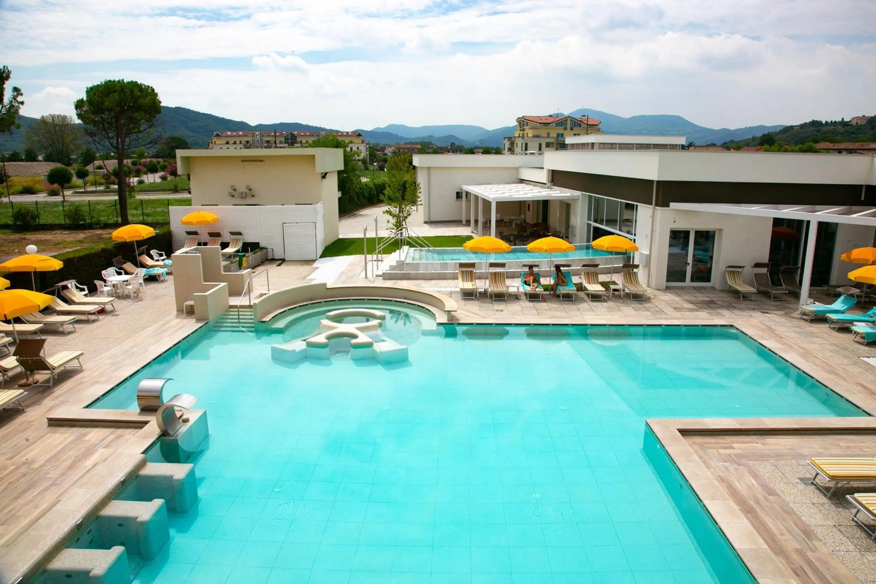 Hot Spring Bath in Hotel Terme Abano Verdi