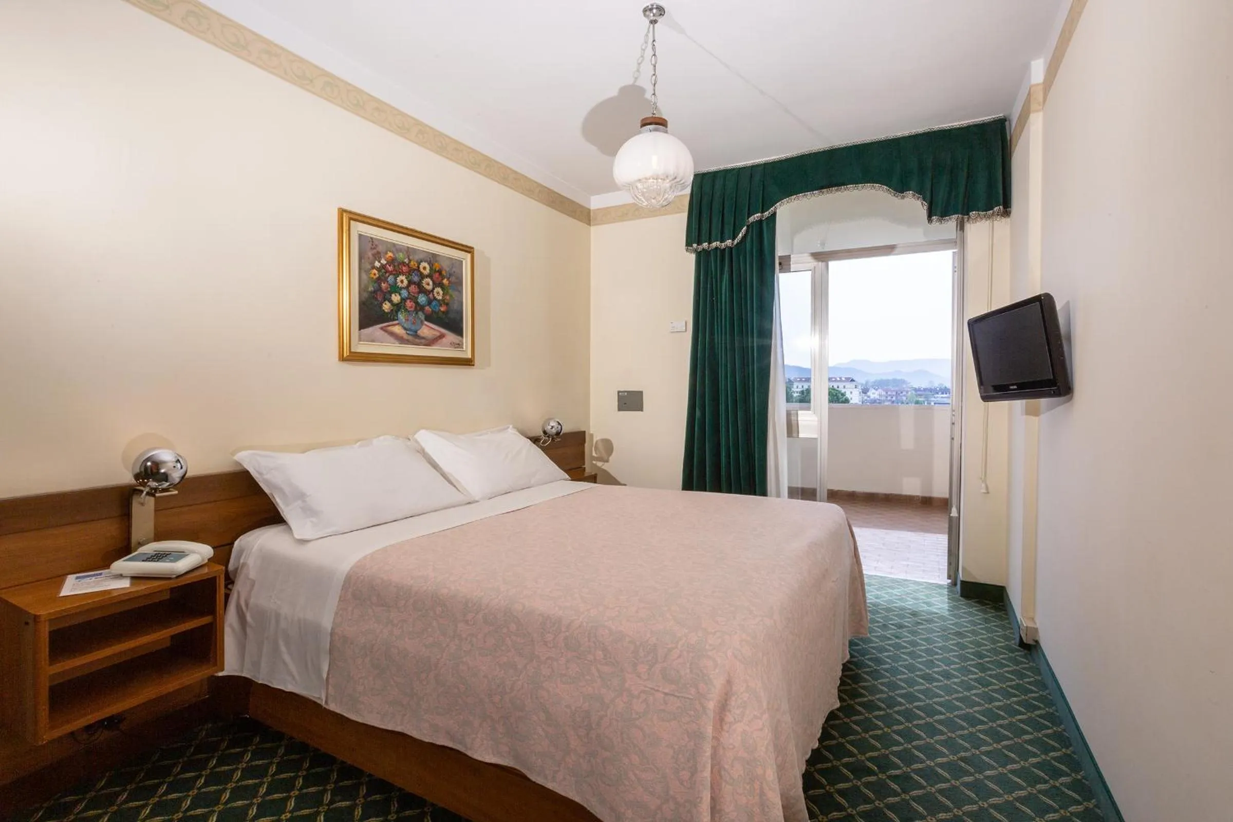 Bed in Hotel Terme Abano Verdi