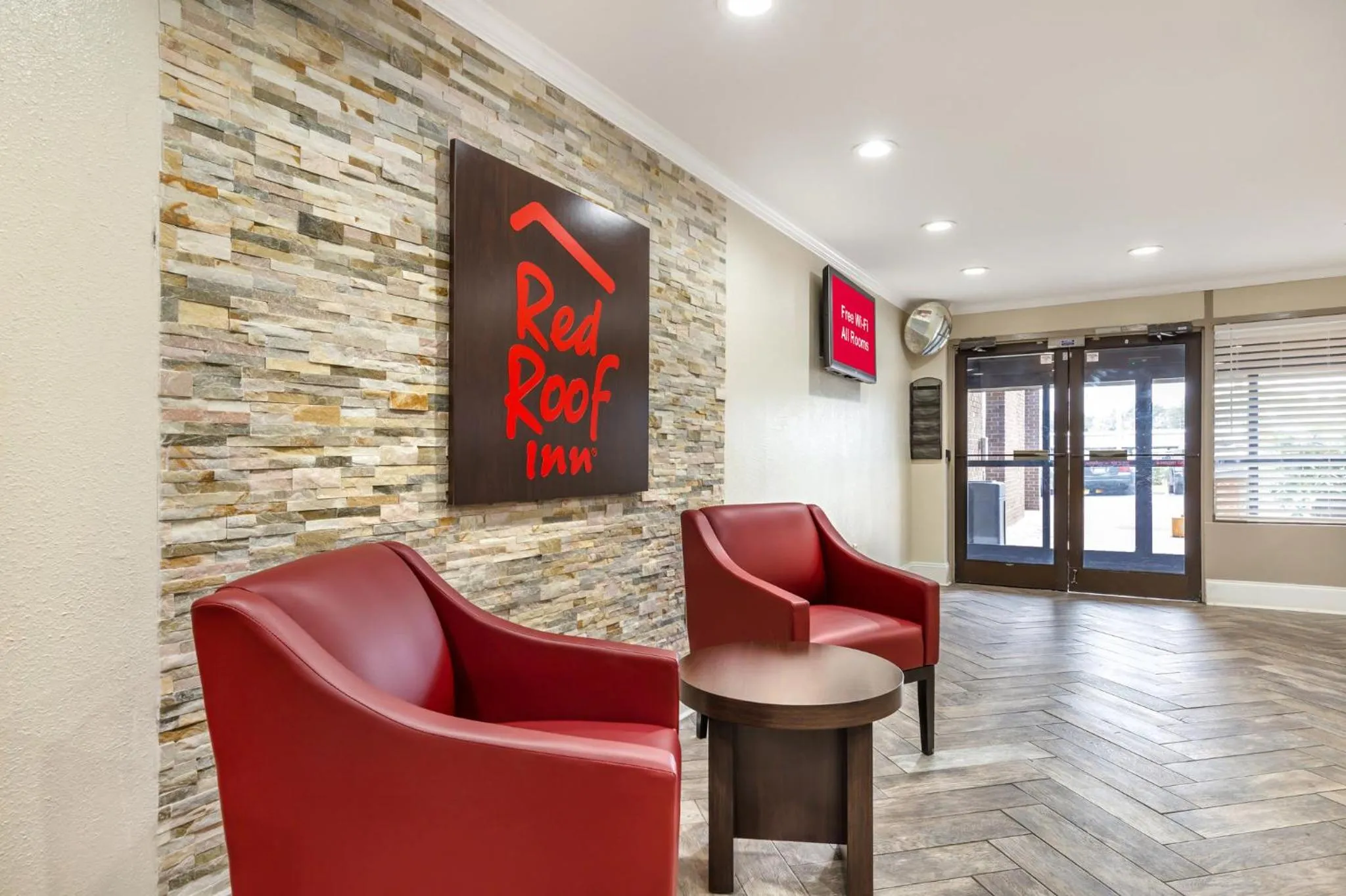 Lobby or reception in Red Roof Inn Raleigh Northeast - Downtown