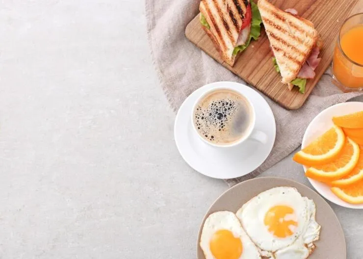 Breakfast in Hotel King's Crown