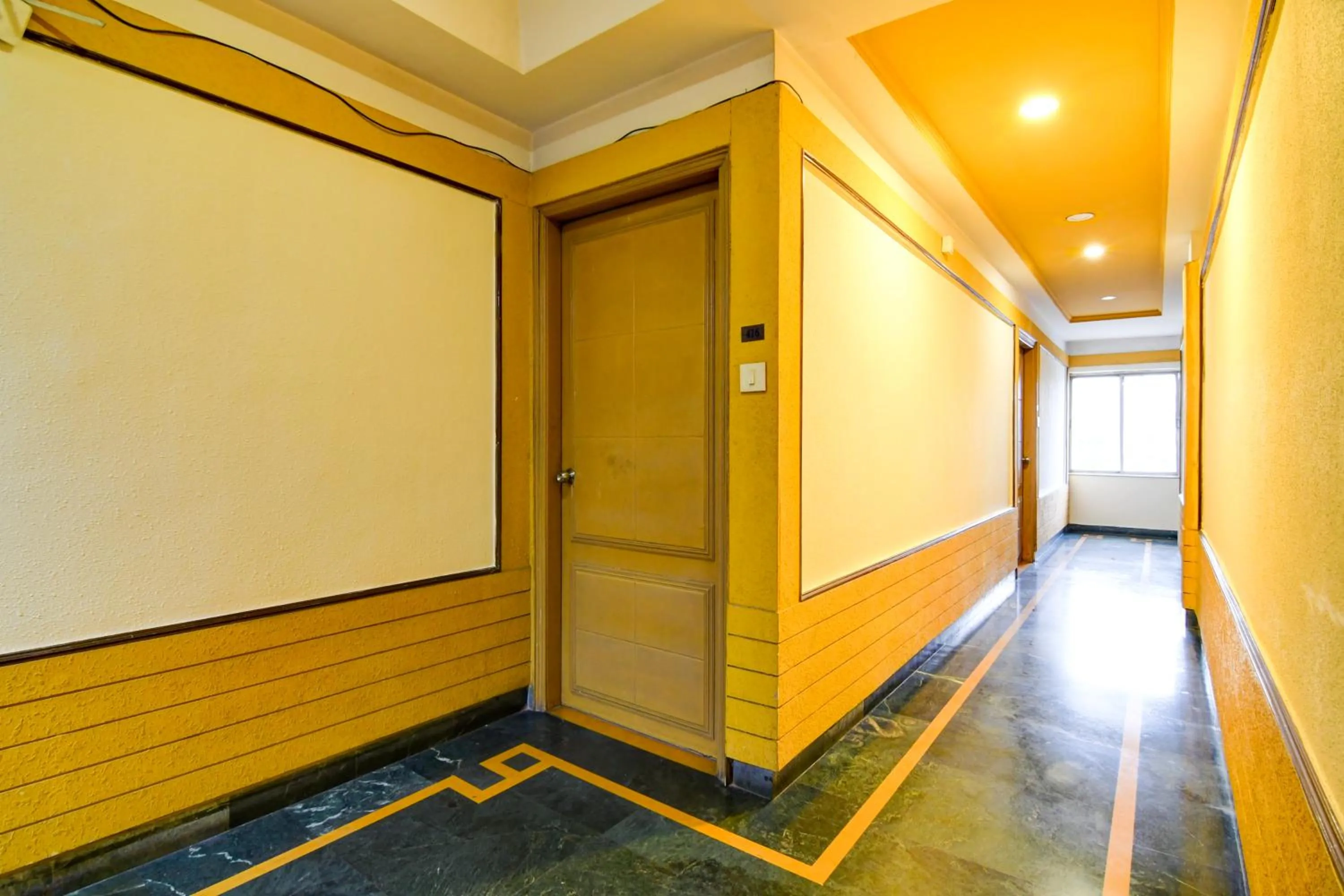 Lobby or reception in Hotel King's Crown