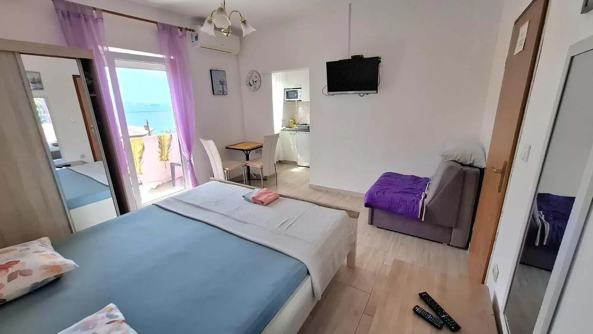 Studio with Balcony in Guesthouse Martina Studio with Balcony in Guesthouse Martina