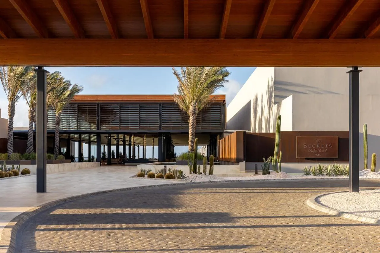 Facade/entrance in Secrets Baby Beach Aruba Adults Only