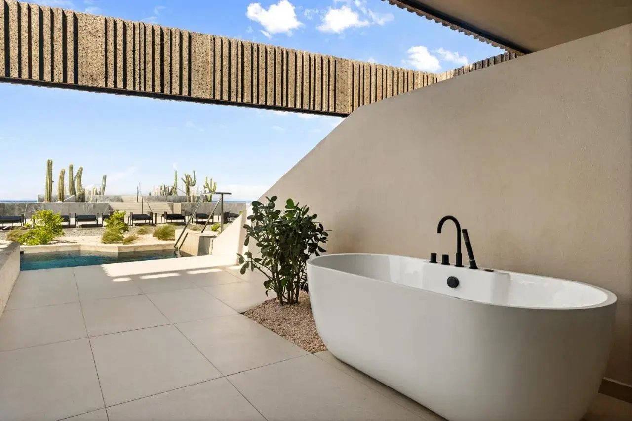 Swimming pool in Secrets Baby Beach Aruba Adults Only Swimming pool in Secrets Baby Beach Aruba Adults Only