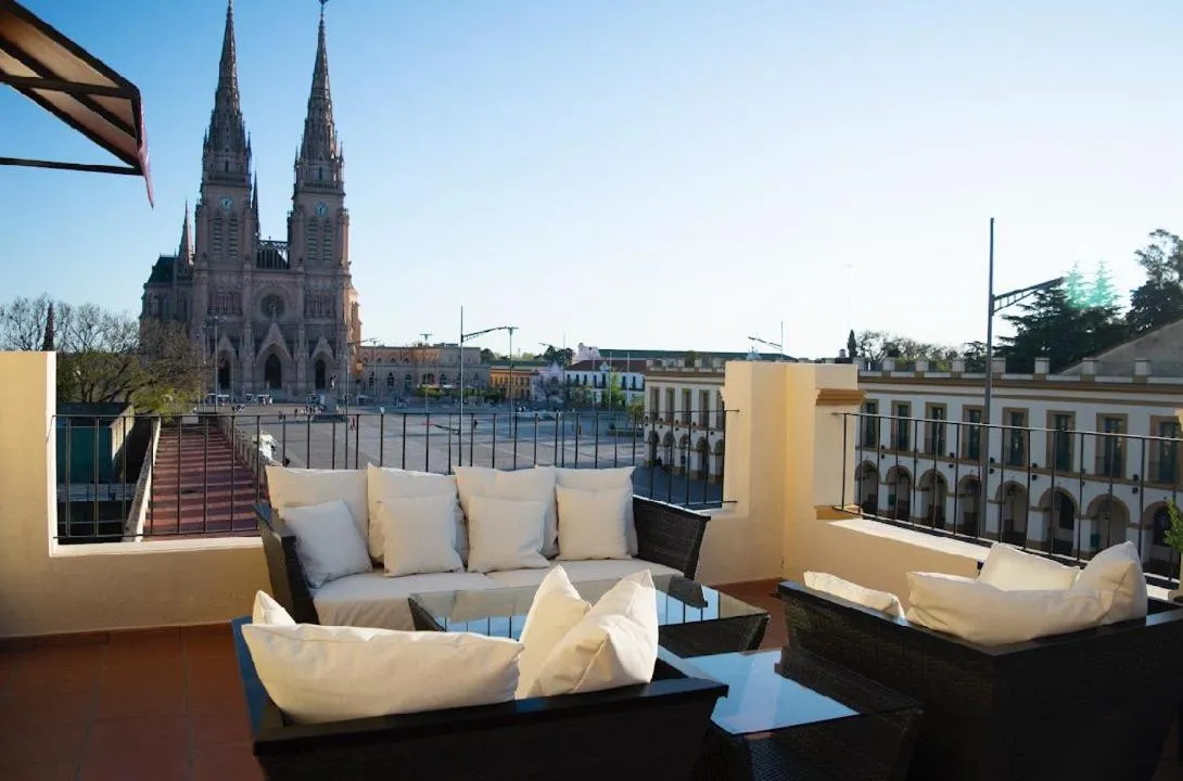 Real Hotel Luján