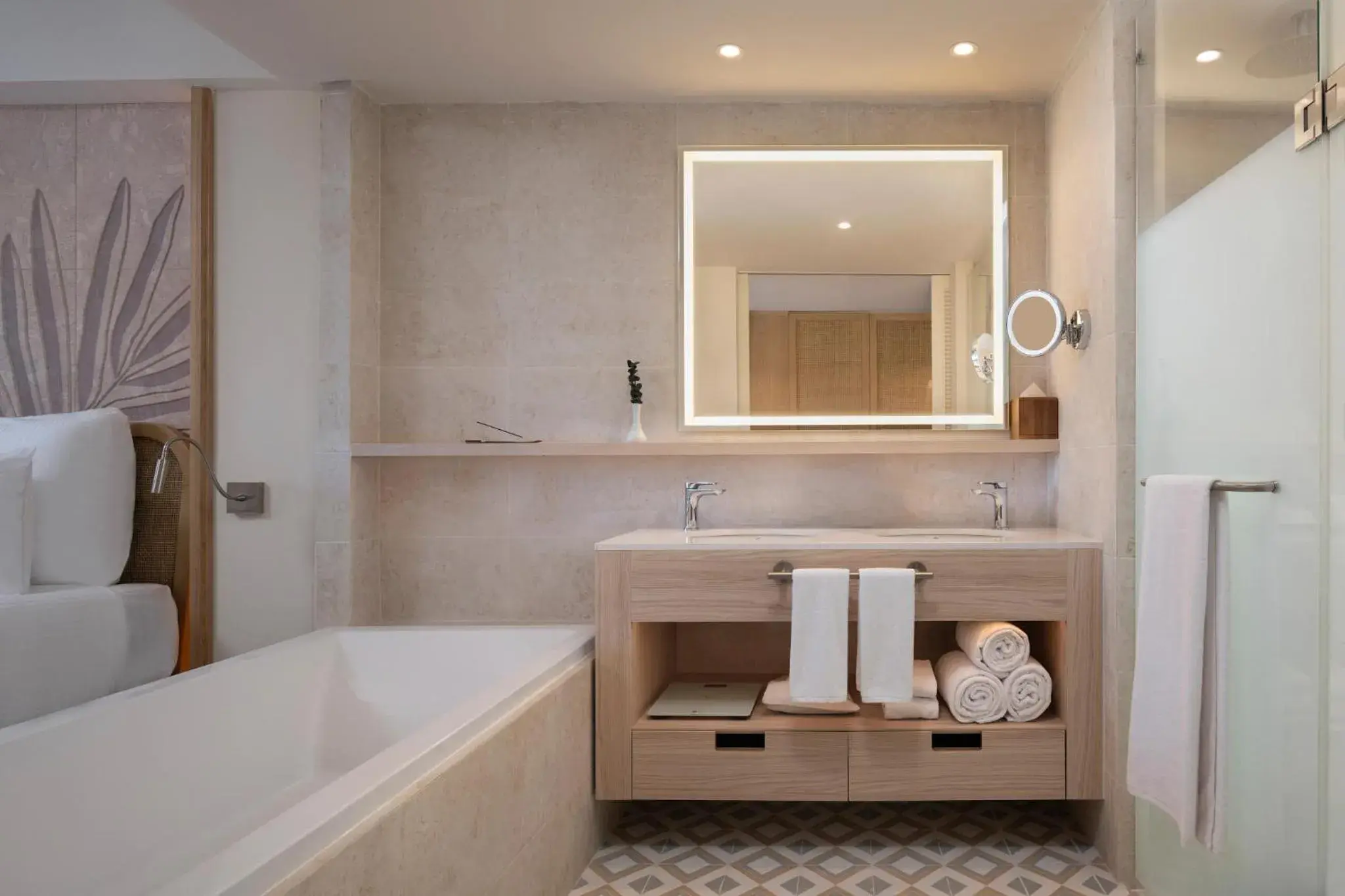 Shower, Bed in Dreams Playa Esmeralda Resort & Spa - All Inclusive Shower, Bed in Dreams Playa Esmeralda Resort & Spa - All Inclusive