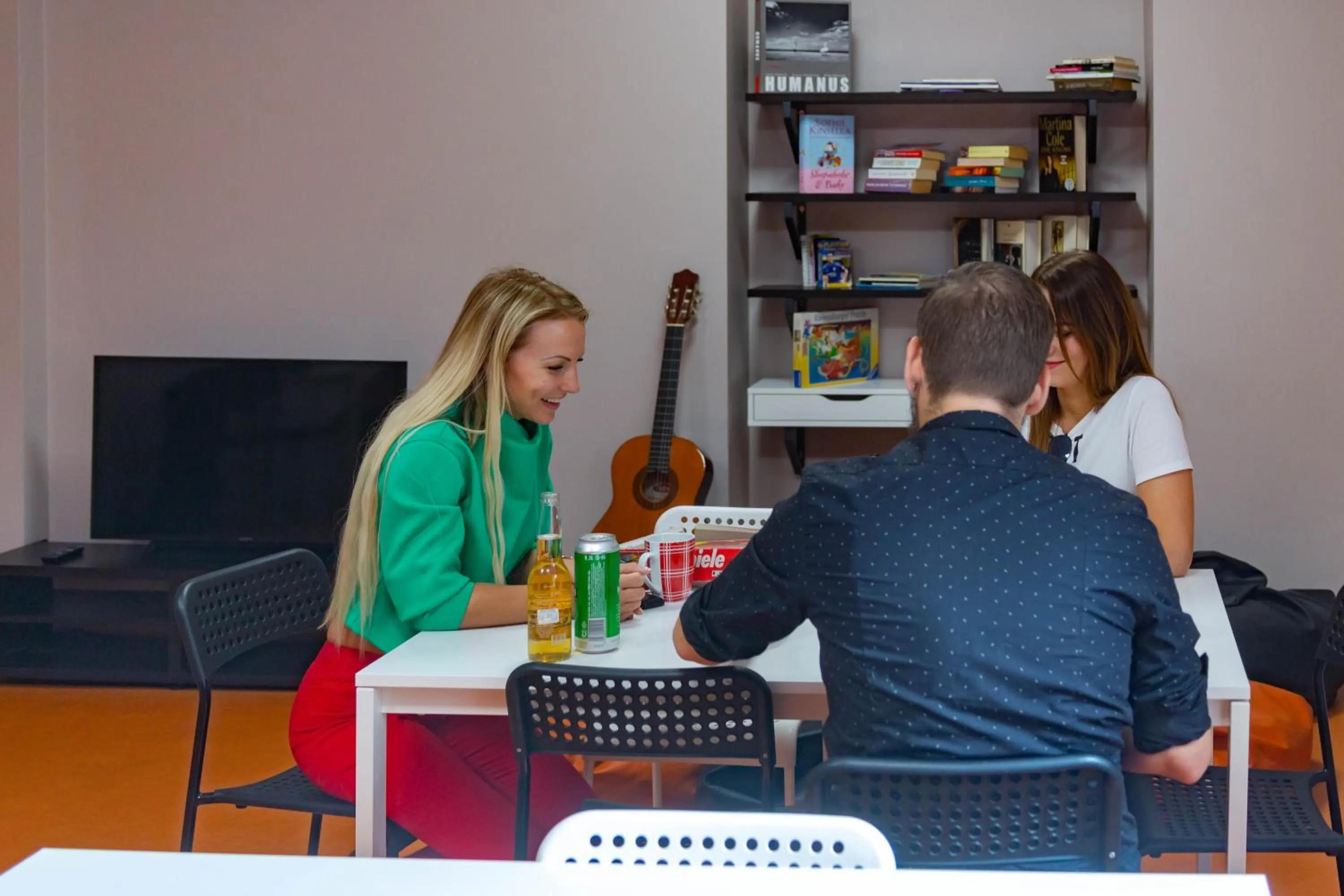 Staff in Liberty Airy