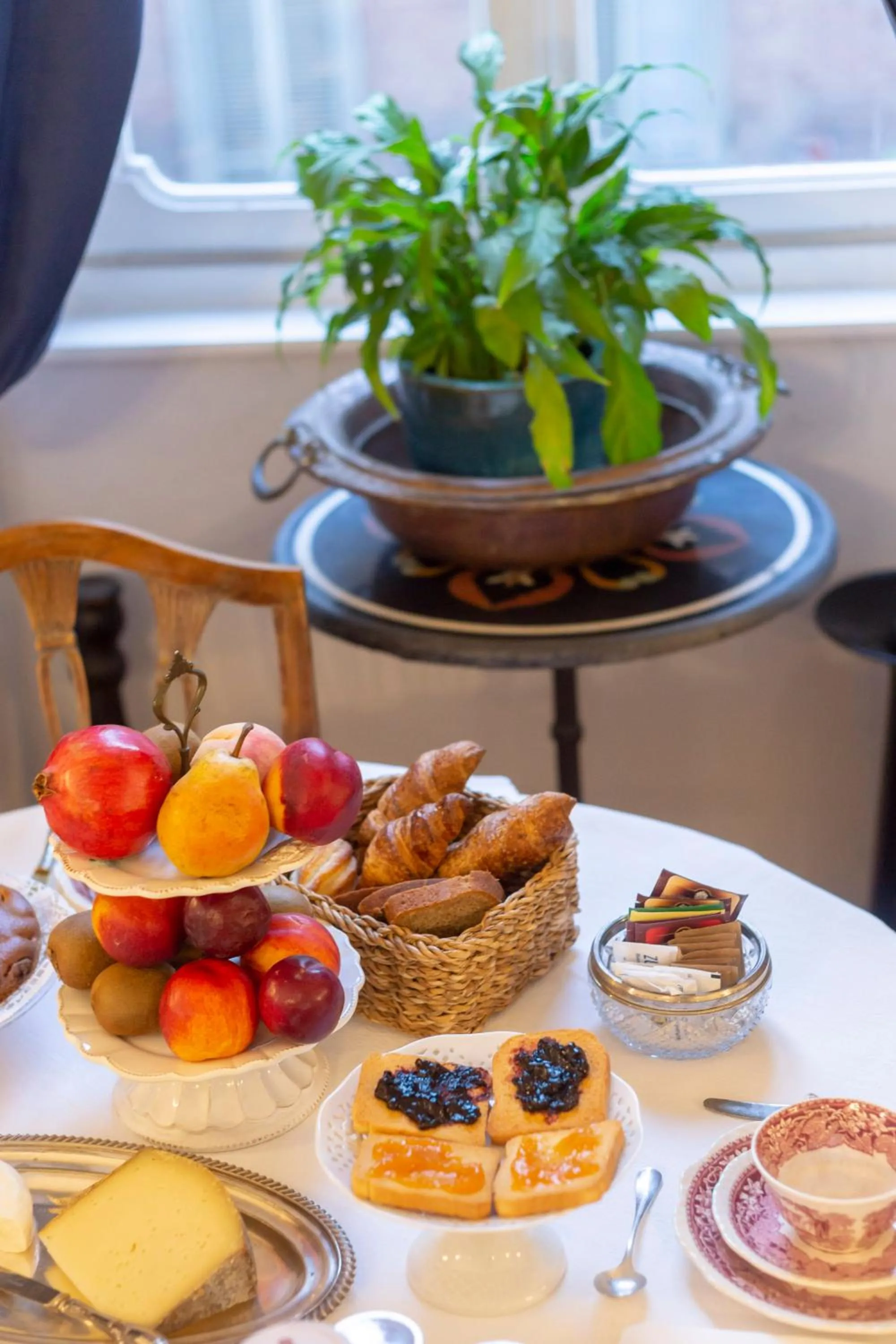 Breakfast in La Luna e i Faló Luxury Accomodation