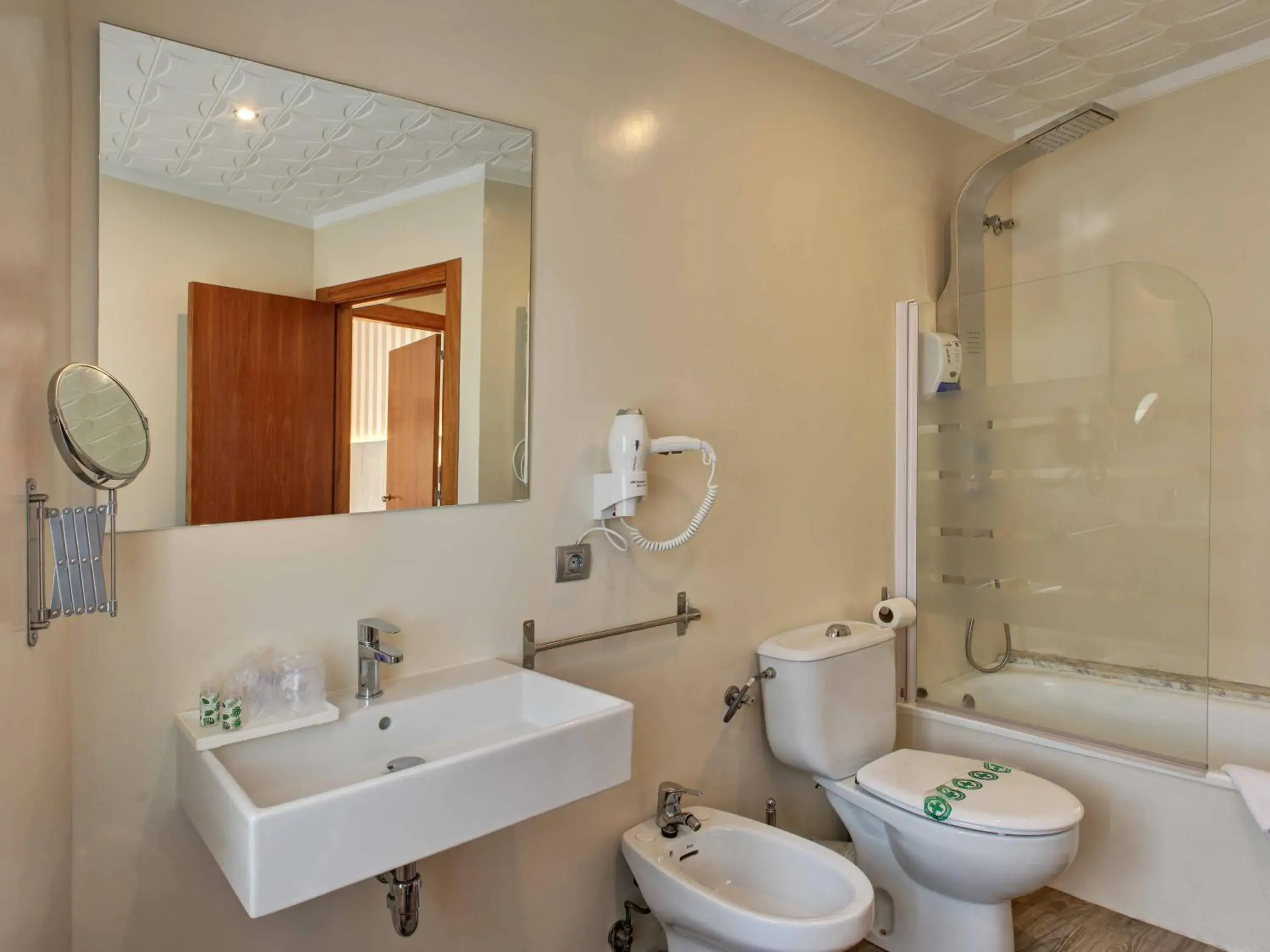 Double or Twin Room in Hotel Los Angeles Double or Twin Room in Hotel Los Angeles