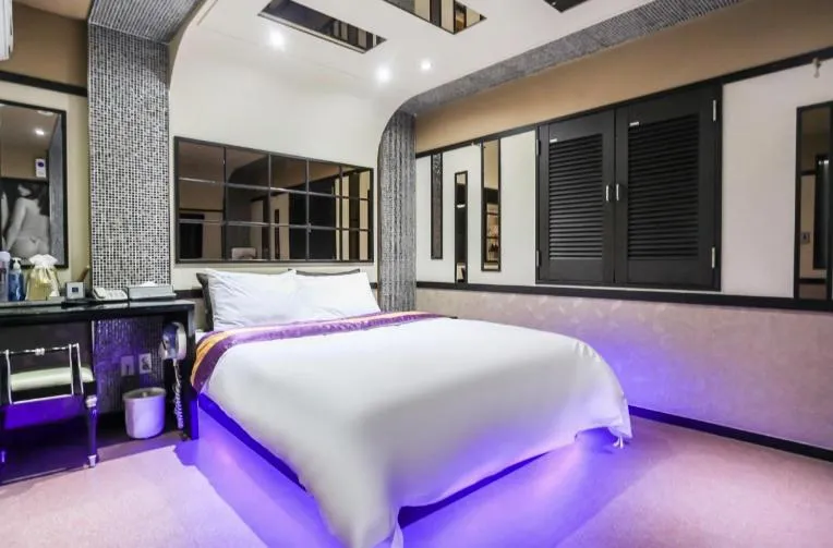 The Zara Hotel