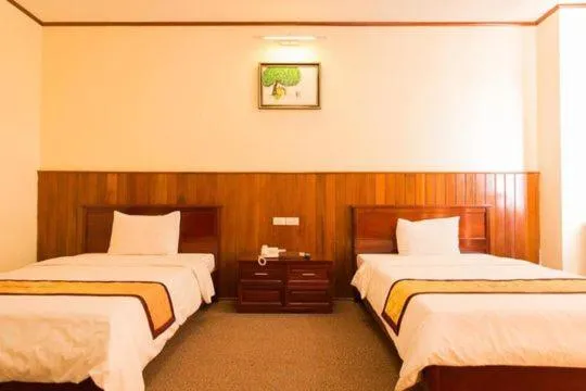 Bed in Beijing Hotel Vinh - by BAY LUXURY