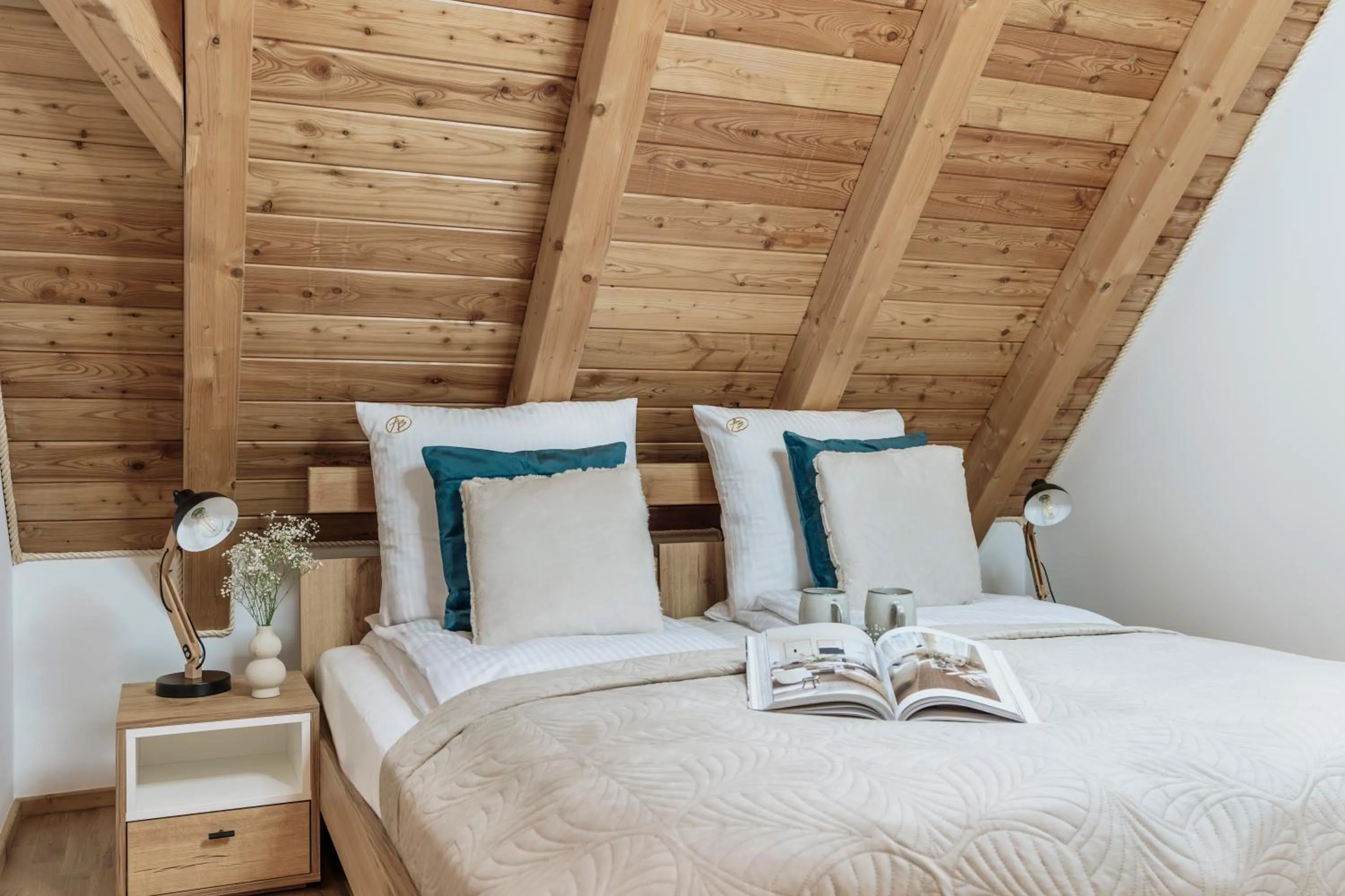 Bed in Apres Ski Bachleda - LoftAffair Collection