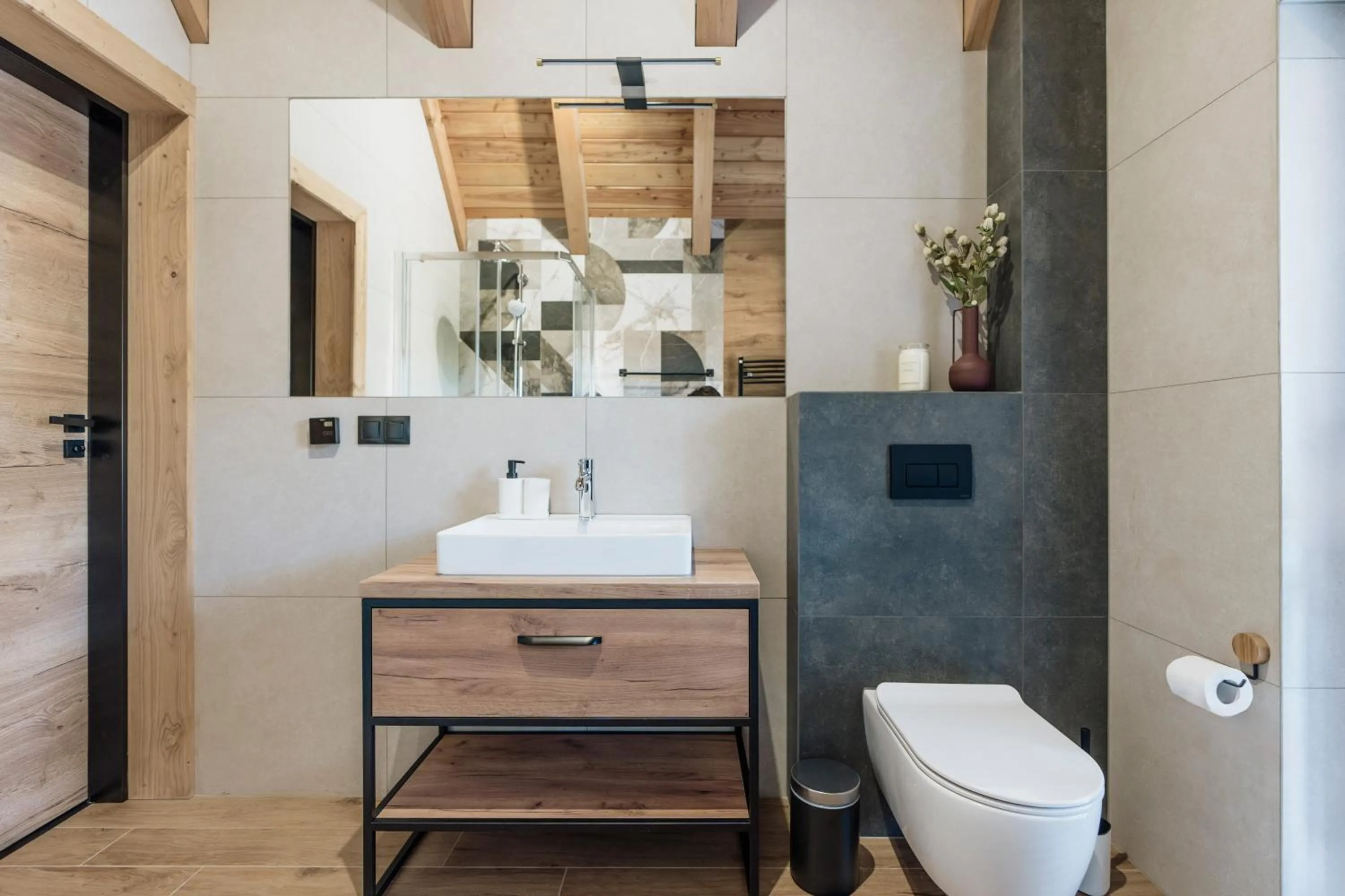 Toilet in Apres Ski Bachleda - LoftAffair Collection