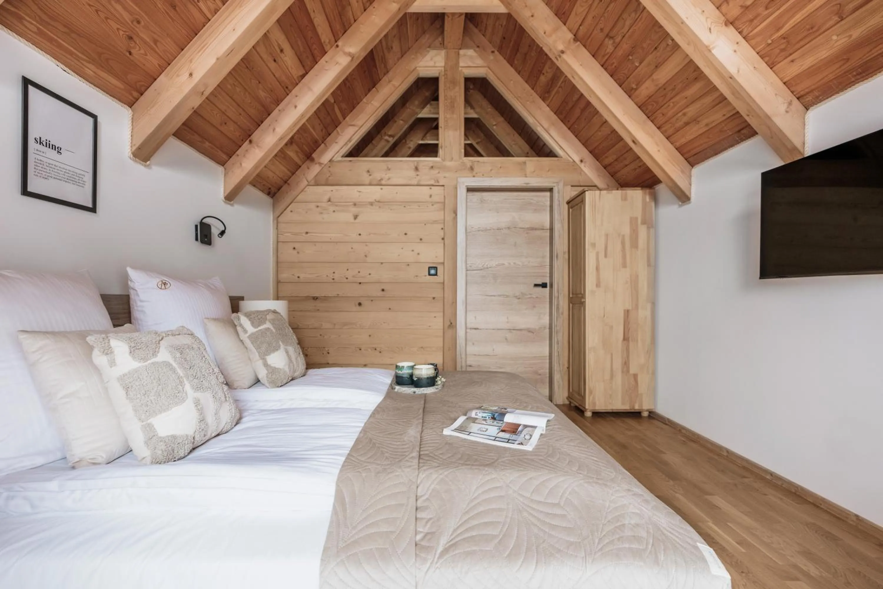 Bed in Apres Ski Bachleda - LoftAffair Collection