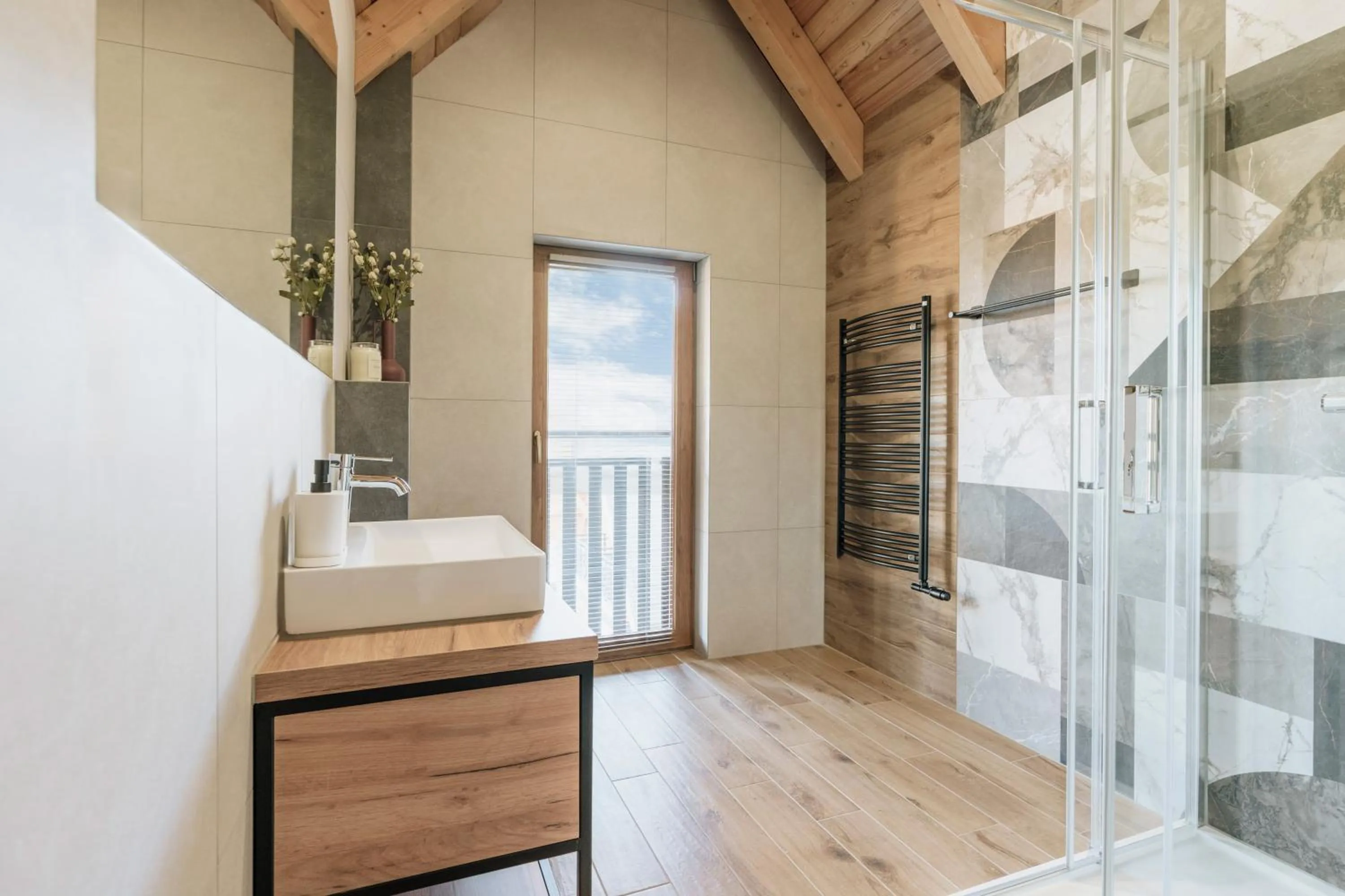 Shower in Apres Ski Bachleda - LoftAffair Collection