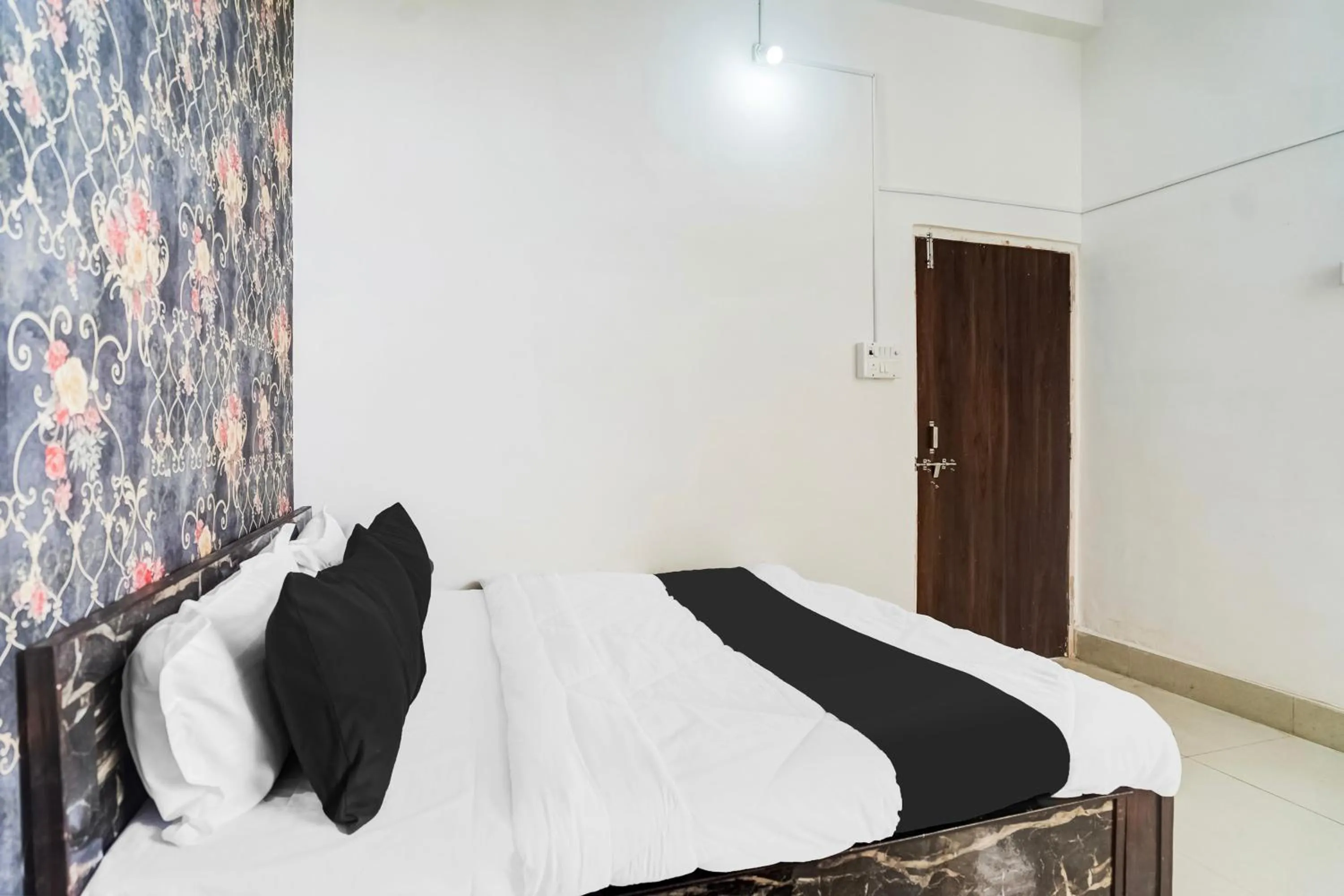 Bedroom in Hotel O Shivam In