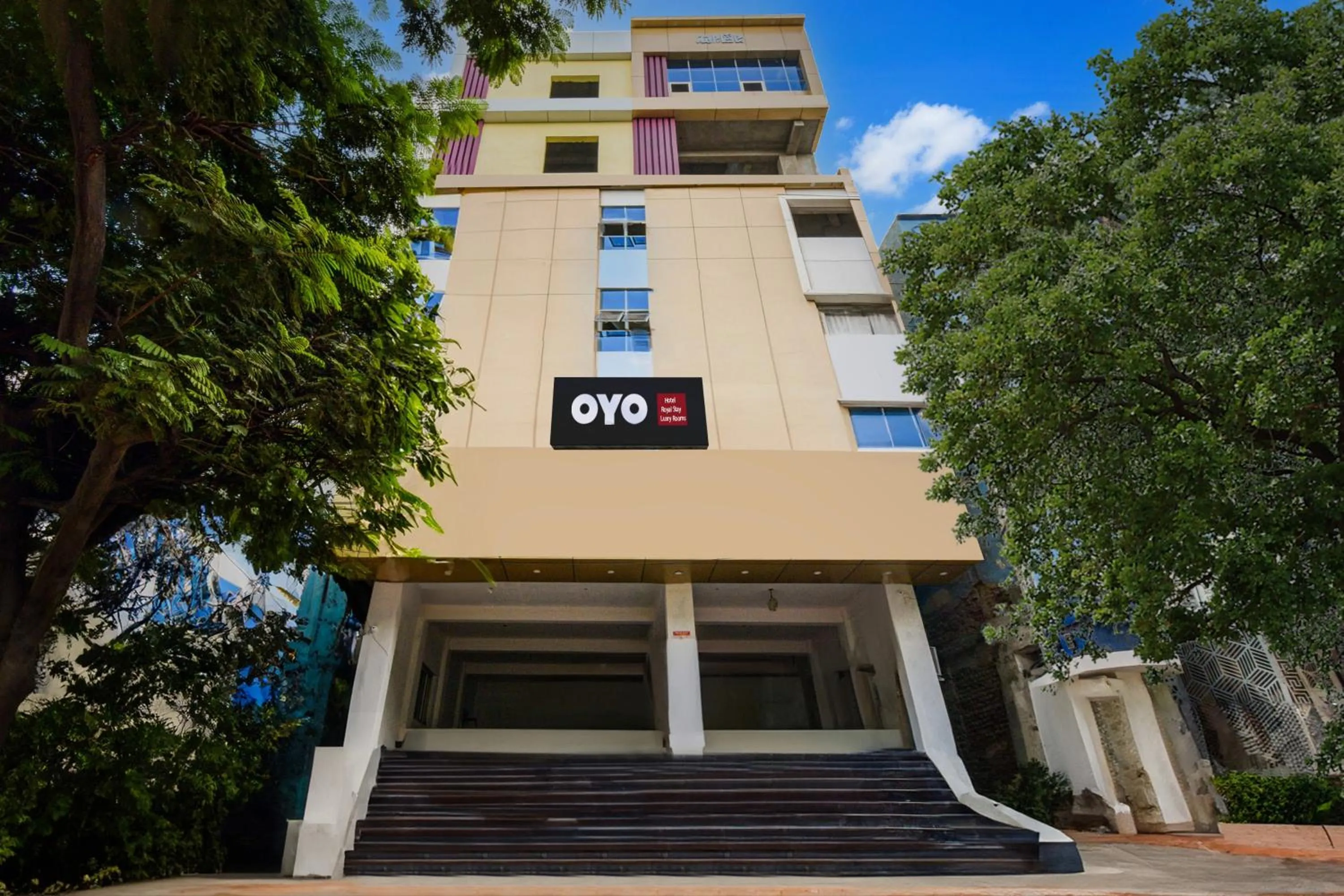 Facade/entrance in Hotel O by OYO Royal Stay Luxury Rooms