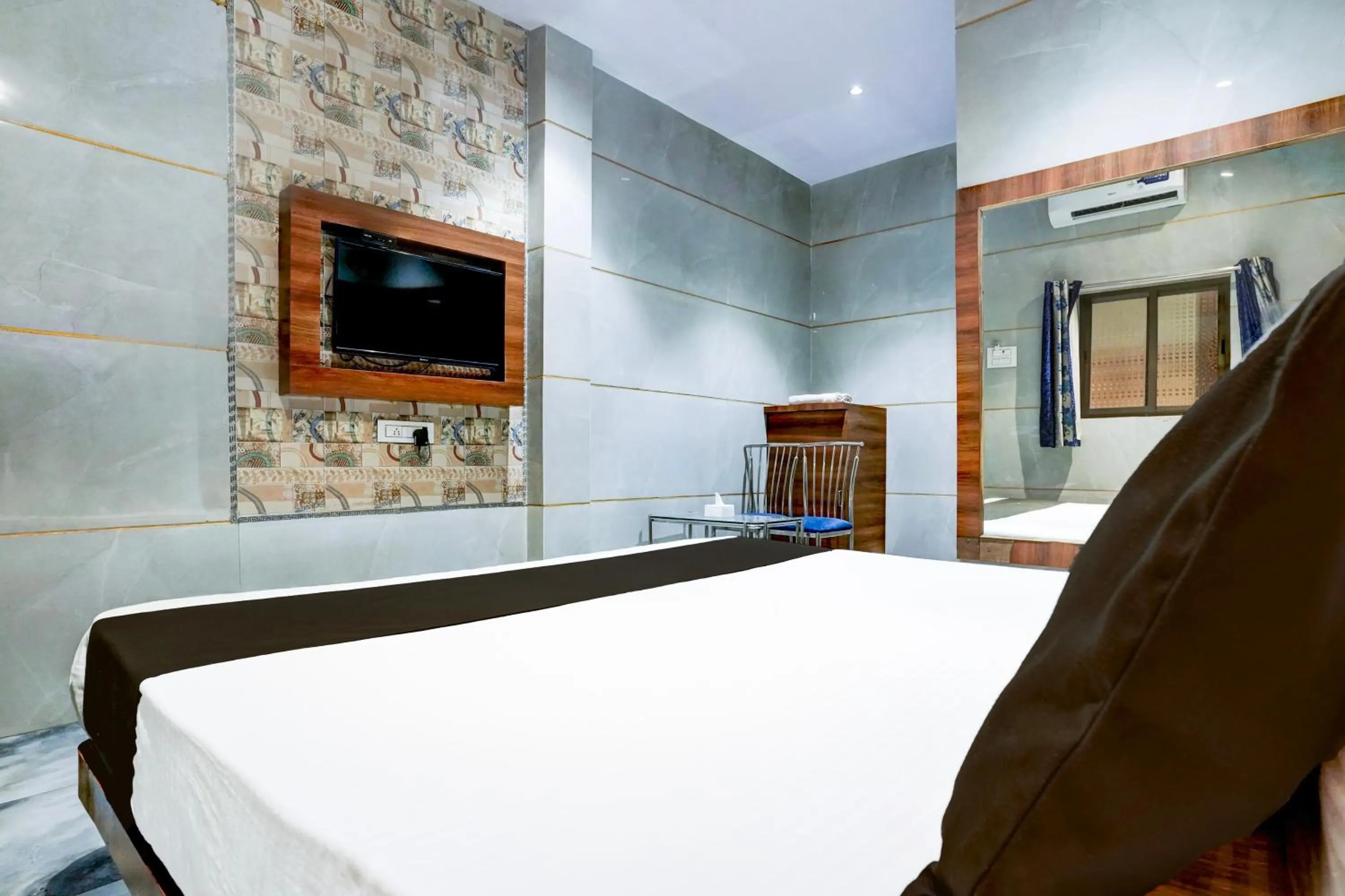 Bedroom, Bed in Hotel O Shiv Sai Residency Lodging & Boarding