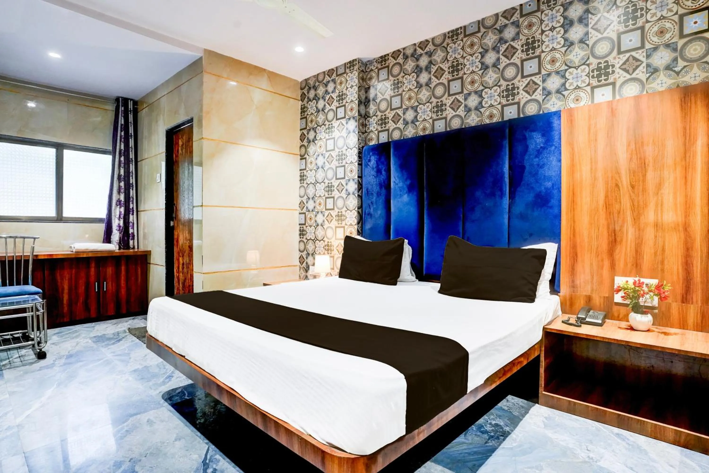 Bedroom, Bed in Hotel O Shiv Sai Residency Lodging & Boarding