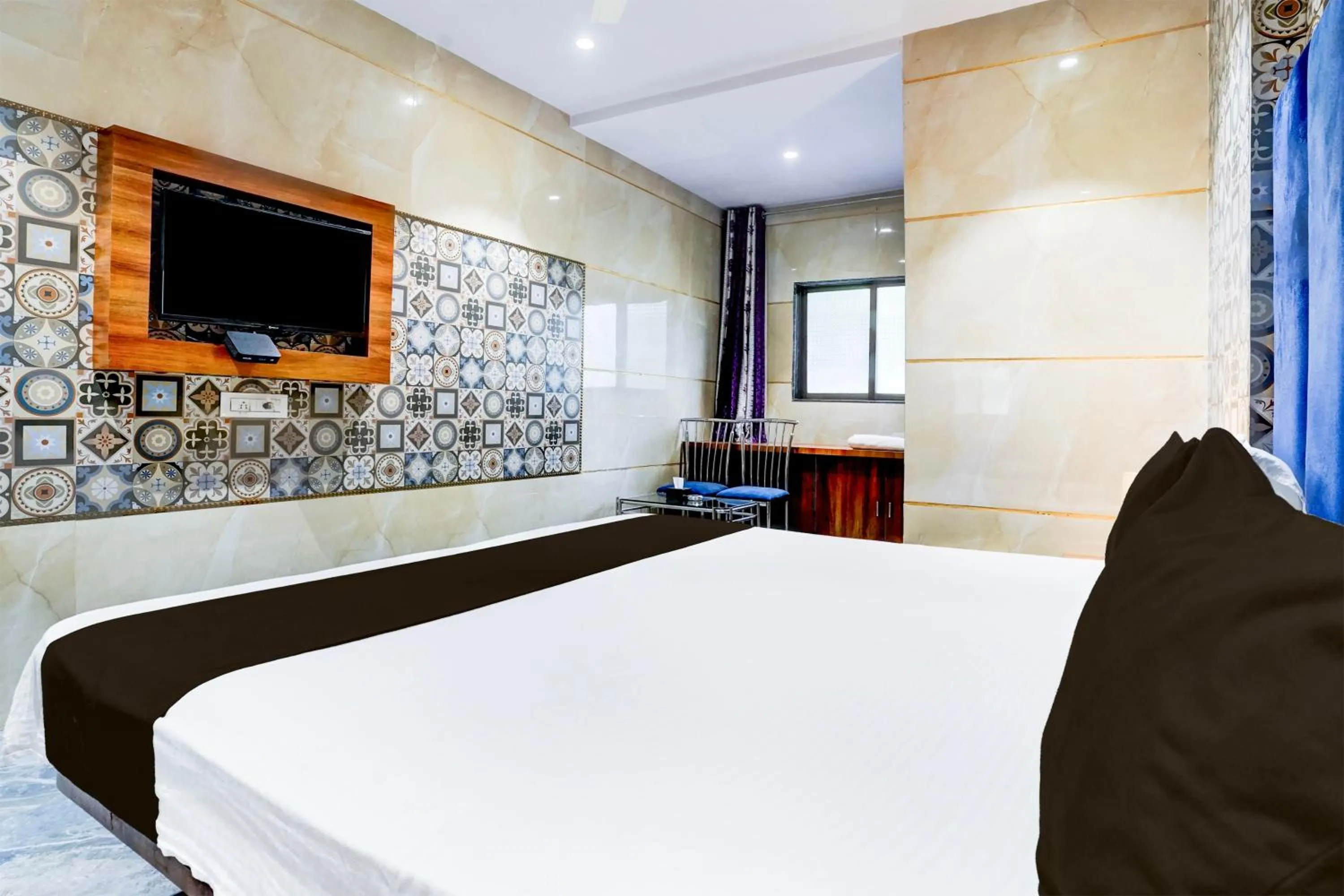 Bedroom, Bed in Hotel O Shiv Sai Residency Lodging & Boarding