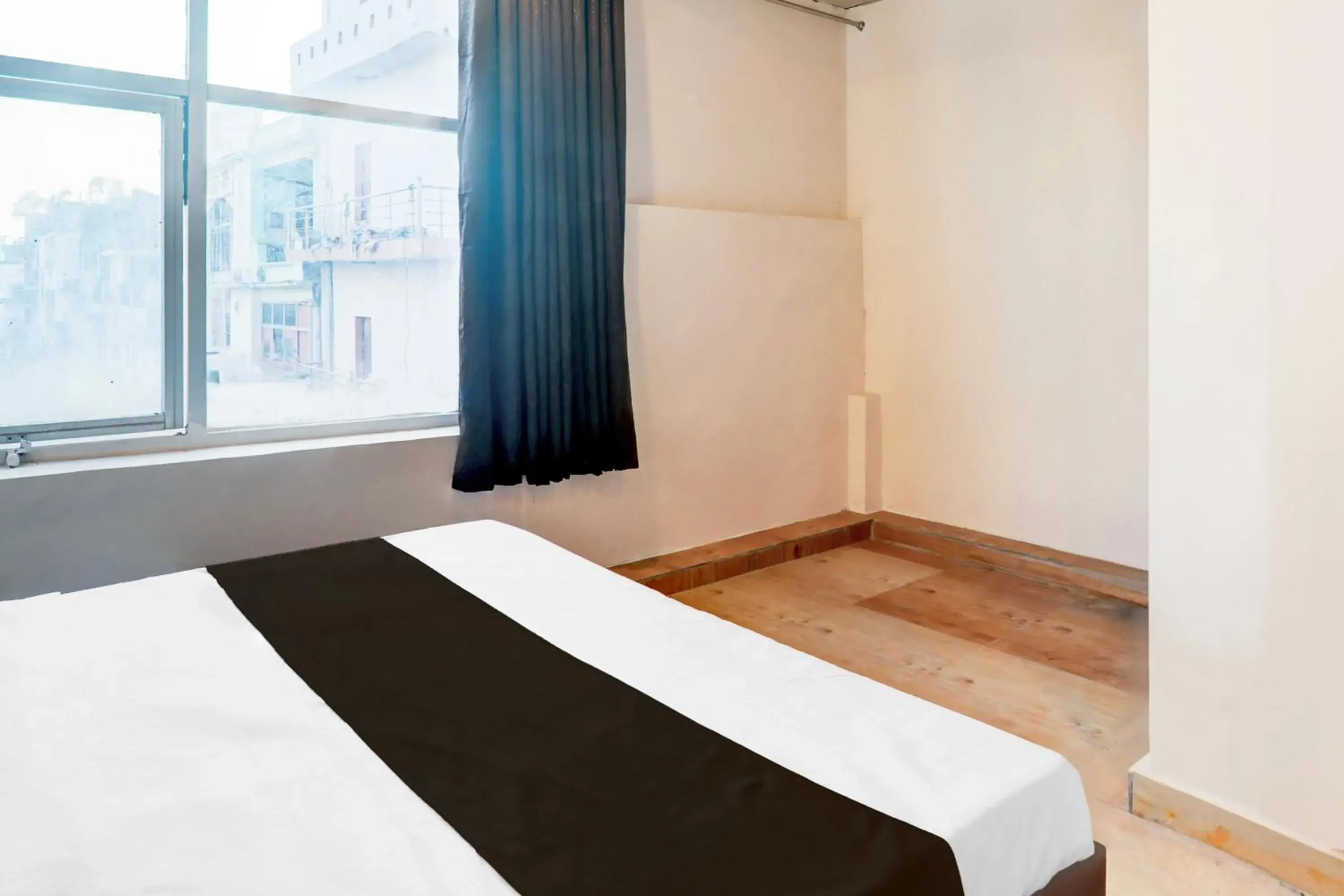 Facade/entrance, Bed in Super Hotel O Aastha Inn Facade/entrance, Bed in Super Hotel O Aastha Inn