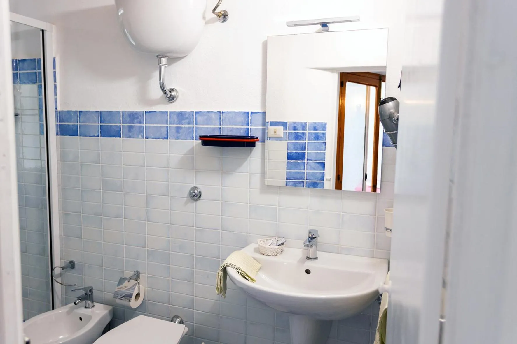 Bathroom in B&B Auliv