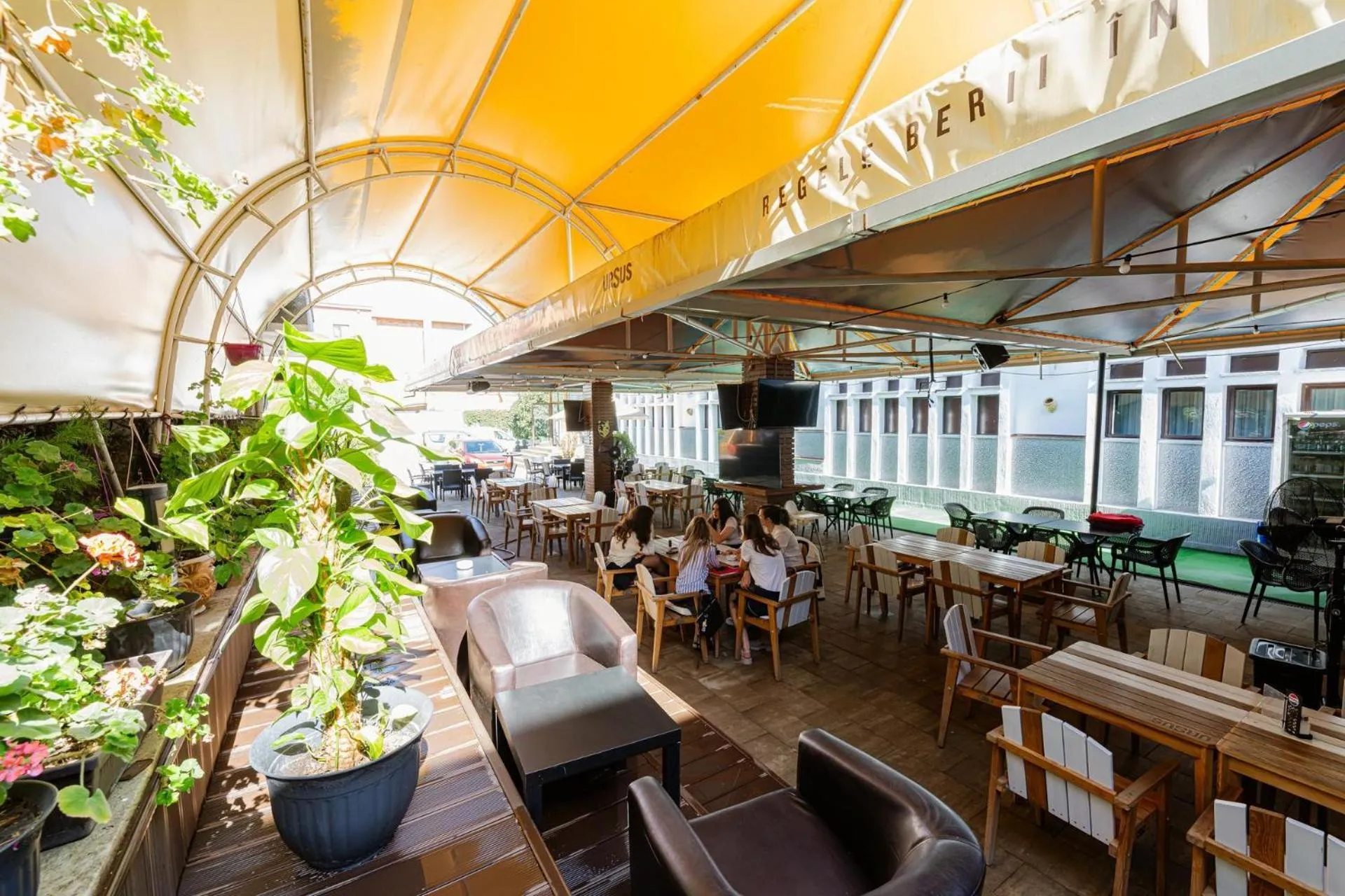 Patio in Hotel Sport B90