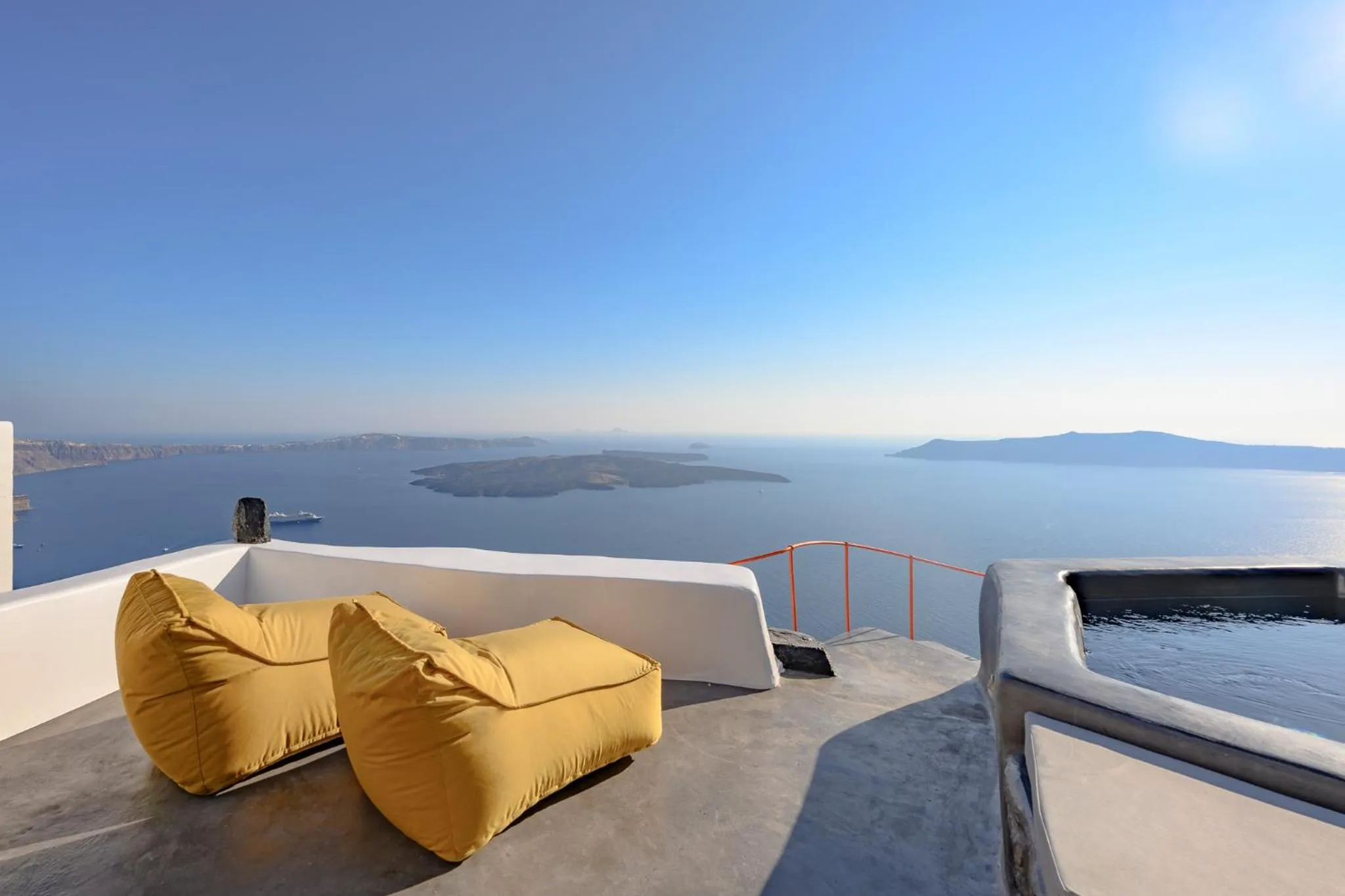 Sophia Luxury Suites