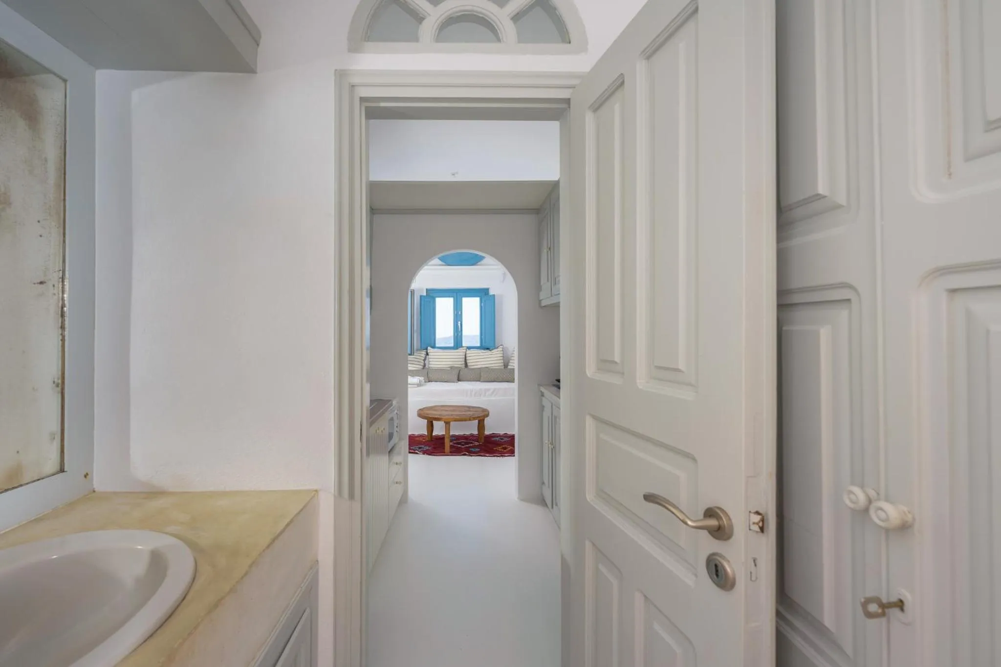 Sophia Luxury Suites